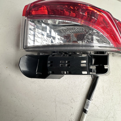 2020-2022 Toyota Corolla Right Passenger Rear Tail Light Assembly OEM