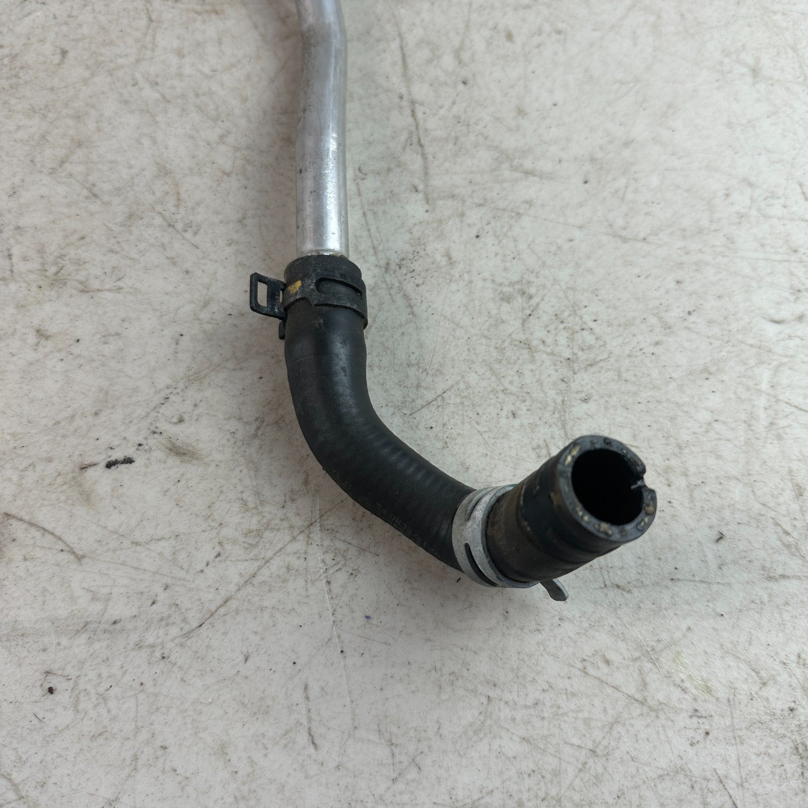 2015-2018 MERCEDES W205 C300 ENGINE COOLANT WATER HOSE PIPE LINE A2742034002 OEM