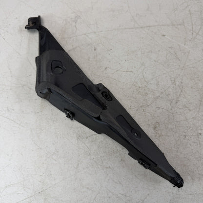05-13 C6 Corvette Exterior A Pillar Bracket RH Passenger 15240518