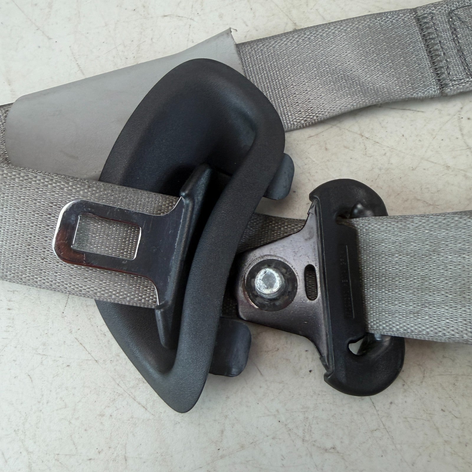 05-13 CHEVROLET CORVETTE FRONT LEFT DRIVER SIDE SEAT BELT RETRACTOR 15827573 OEM