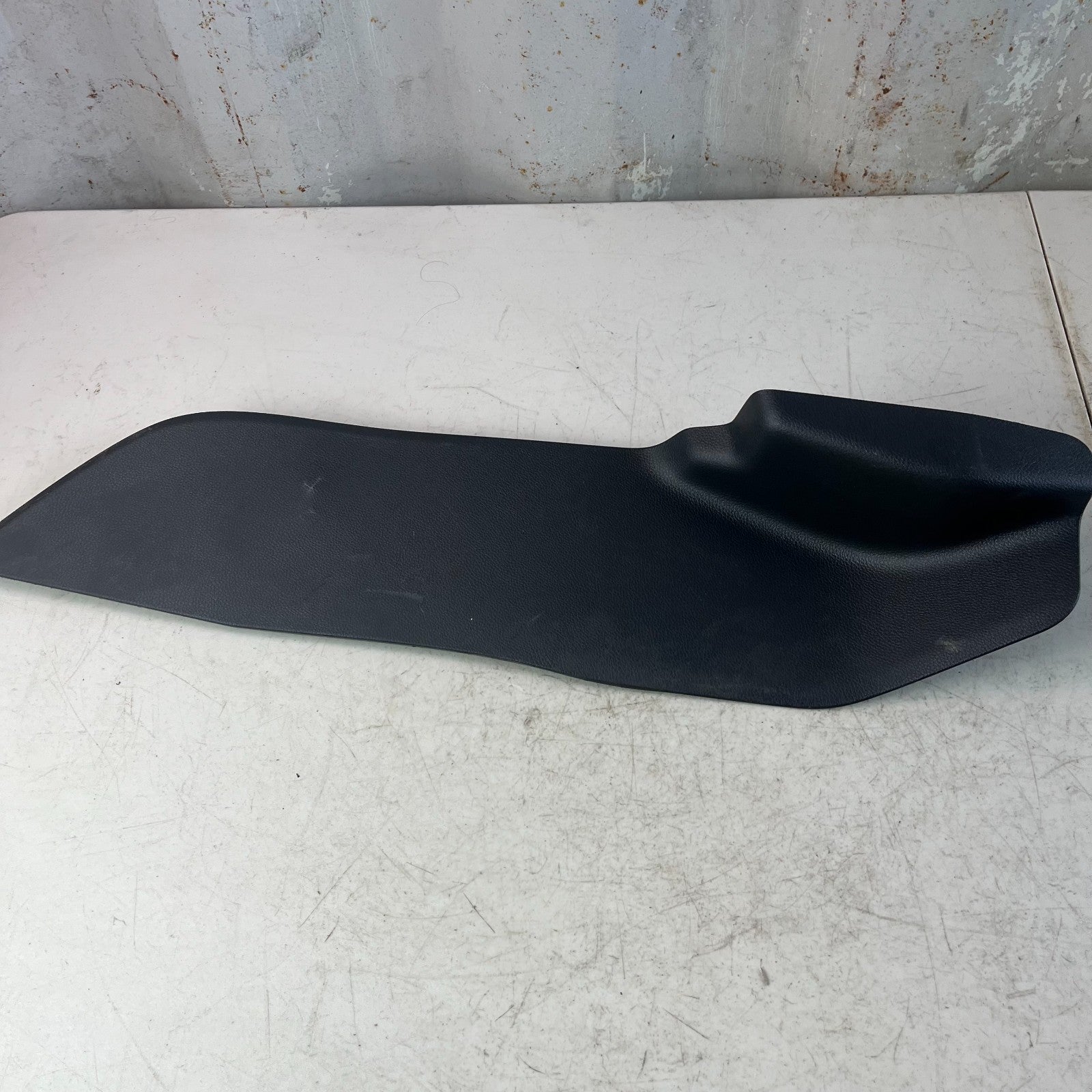 2017 - 2022 HONDA CR-V CENTER CONSOLE RIGHT SIDE FORWARD TRIM COVER PANEL OEM