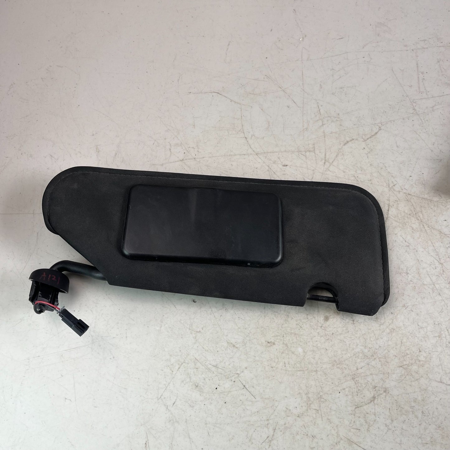 2005-2013 CHEVROLET CORVETTE FRONT RIGHT PASSENGER SUNVISOR SUN VISOR BLACK OEM