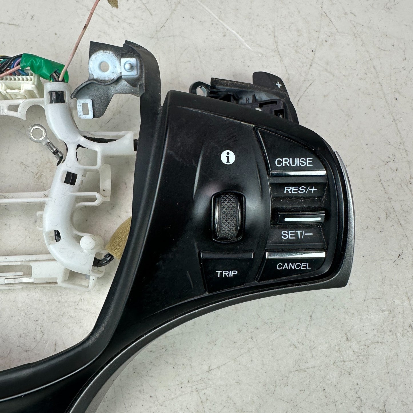 2014-2020 ACURA RLX STEERING WHEEL AUDIO CRUISE CONTROL SWITCH W/ PADDLE SHIFTER