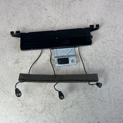 2008-2015 CADILLAC CTS-V RADIO AM FM ANTENNA RECEIVER CONTROL MODULE 28054588