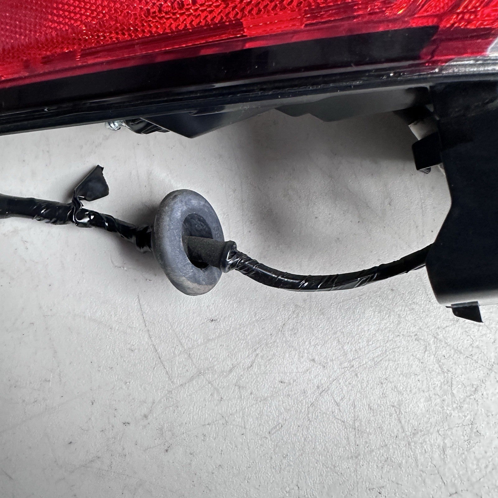 2020 2021 2022 Toyota Corolla Tail Light Left LH Driver OEM Halogen Outer
