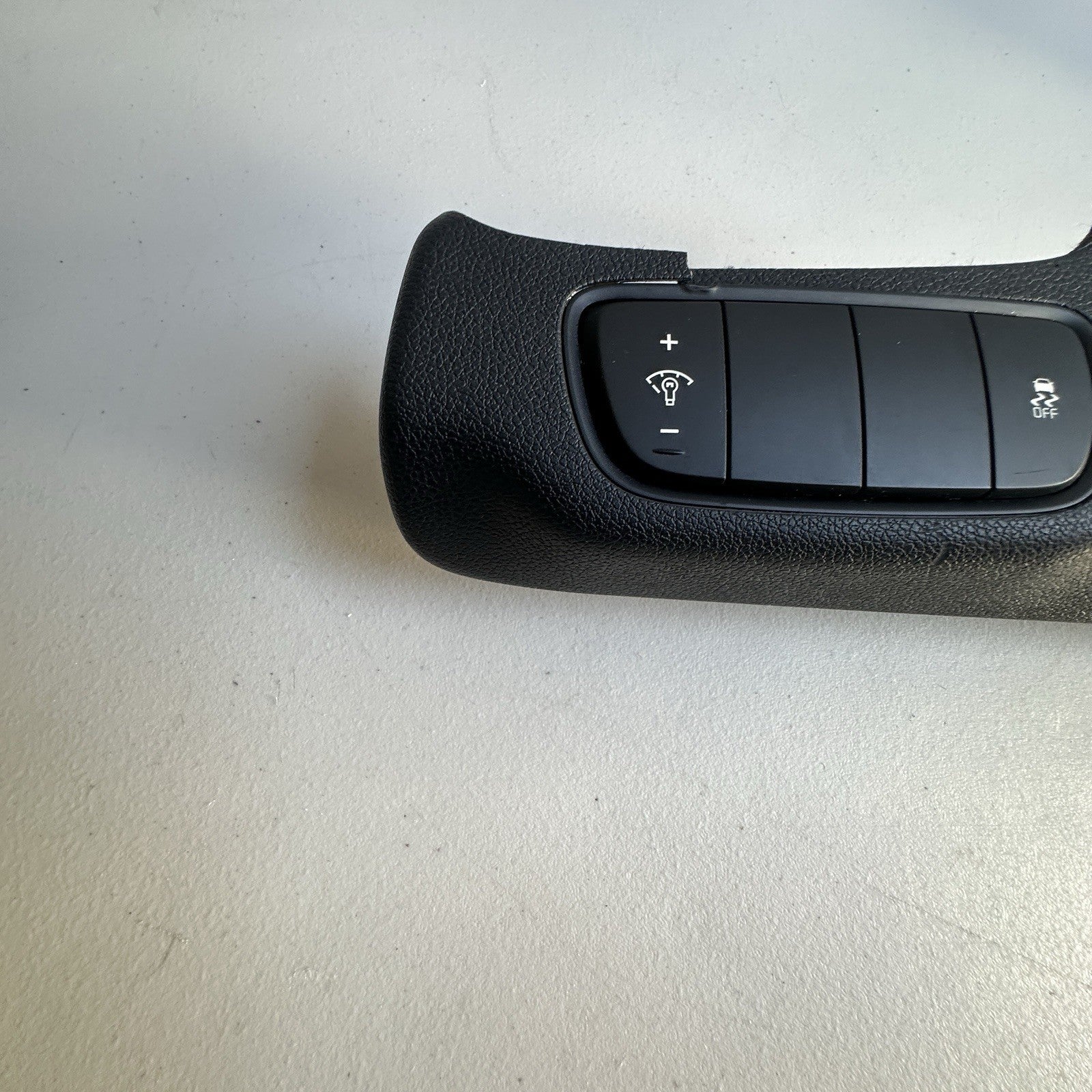 2016-2018 Kia Sorento Dash Stability Control Switch Trim OEM 93700-C5160WK