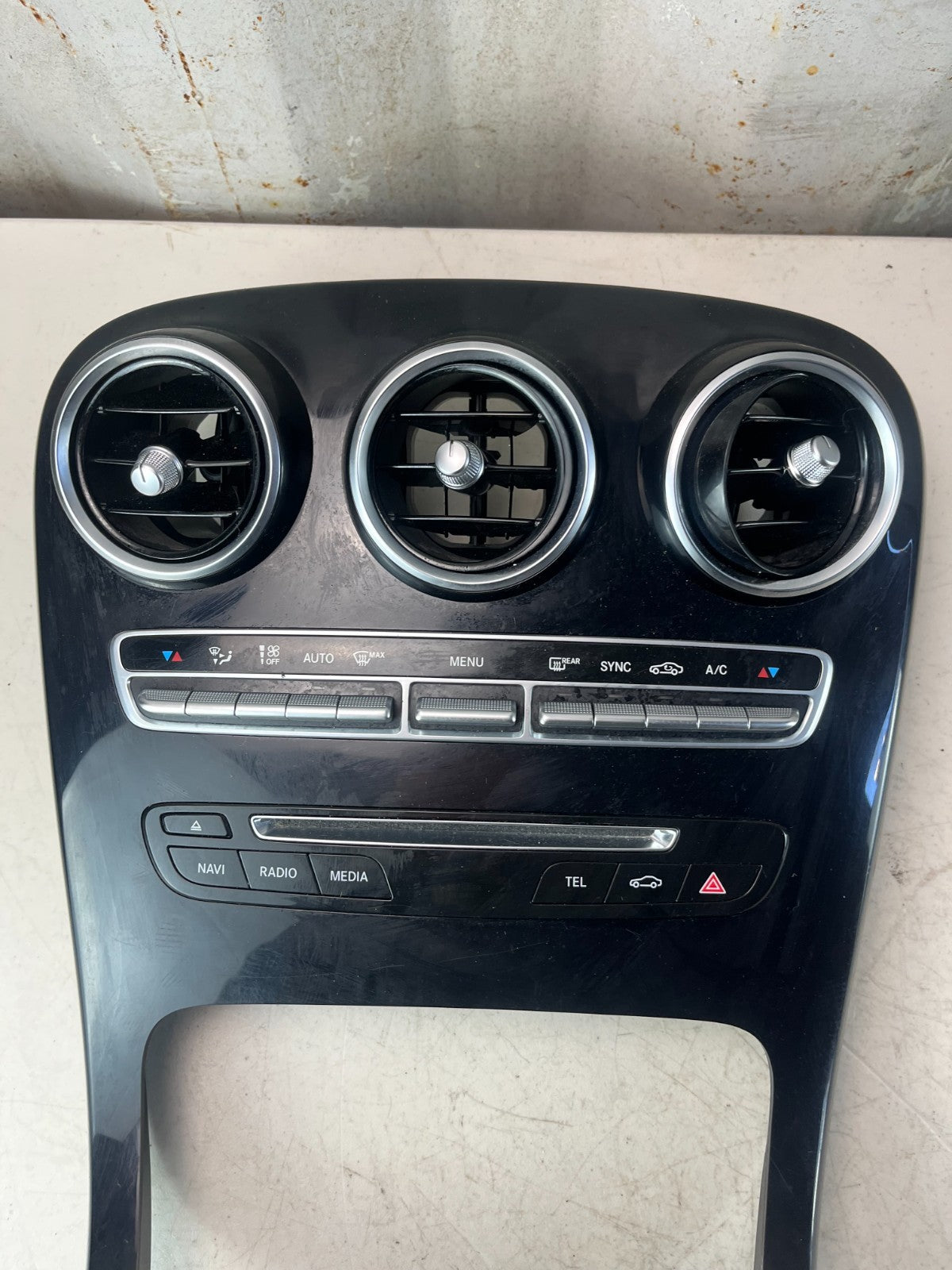 2015-2020 MERCEDES W205 C300 2.0L CENTER CONSOLE AIR VENT SWITCH PANEL ASSY OEM
