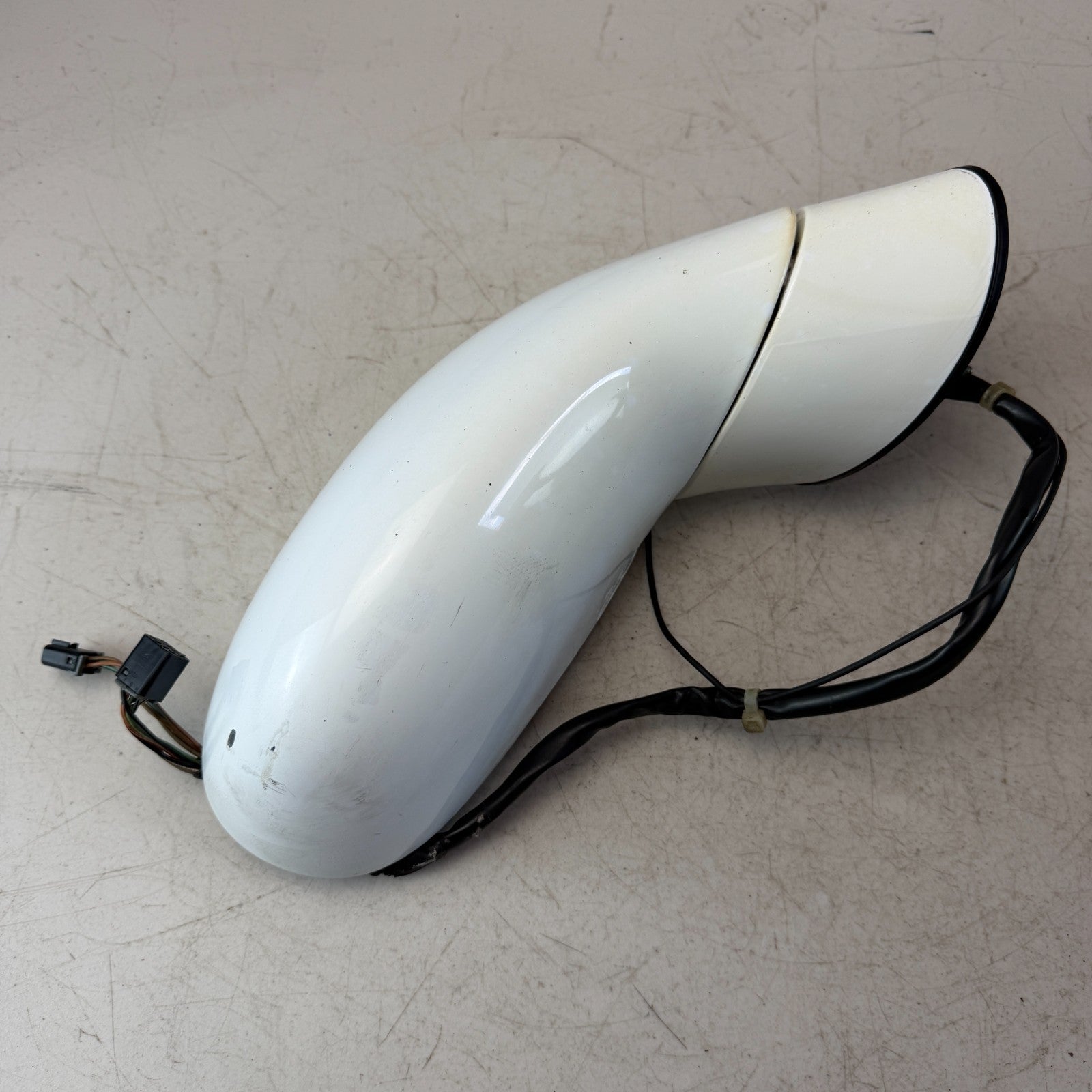 2005-2013 CHEVROLET CORVETTE C6 FRONT RIGHT SIDE VIEW DOOR MIRROR WHITE SEE PICS