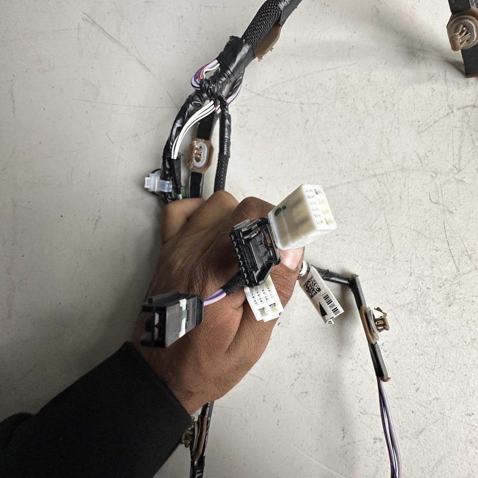 2020-2024 TOYOTA COROLLA REAR RIGHT DOOR WIRING HARNESS PN: 82153-02E80 OEM