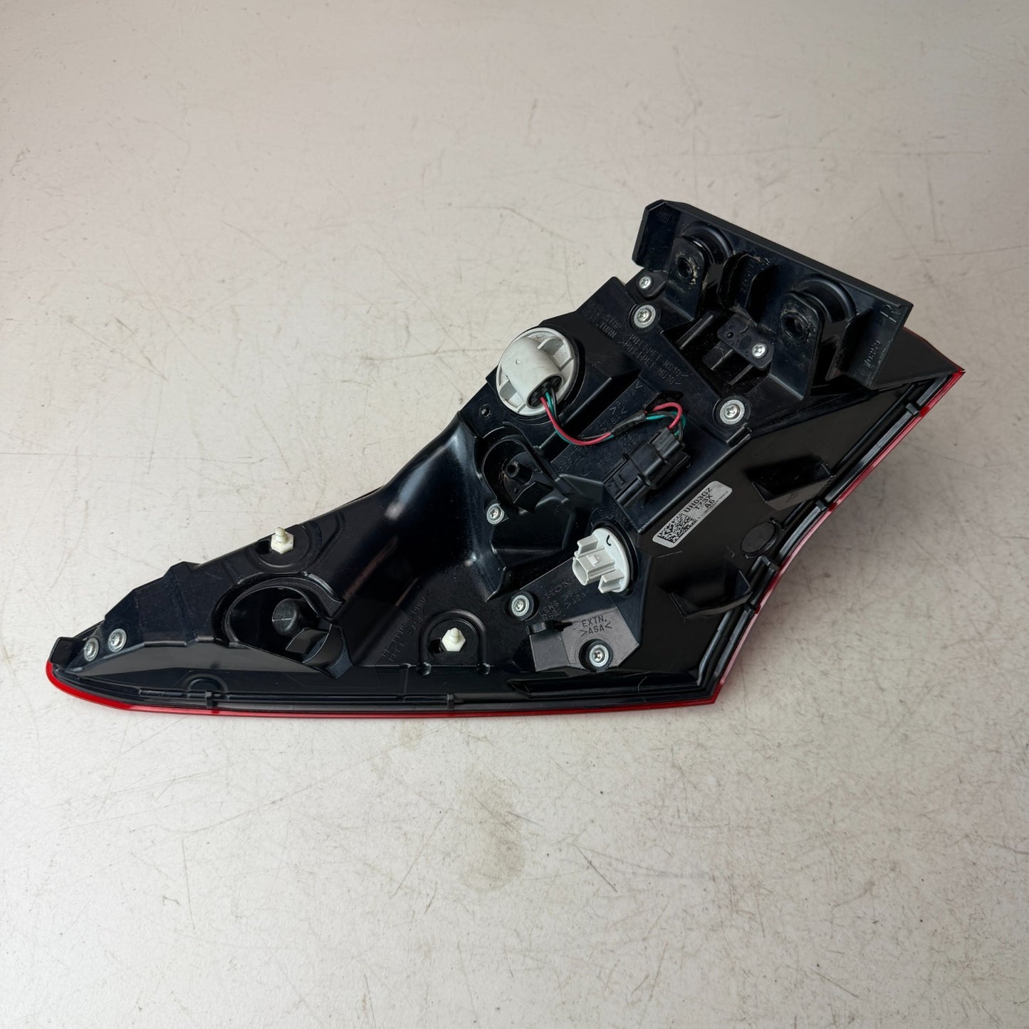 2018-2020 ACURA TLX REAR RIGHT PASSENGER SIDE OUTER TAIL LIGHT TAILLIGHT LAMP