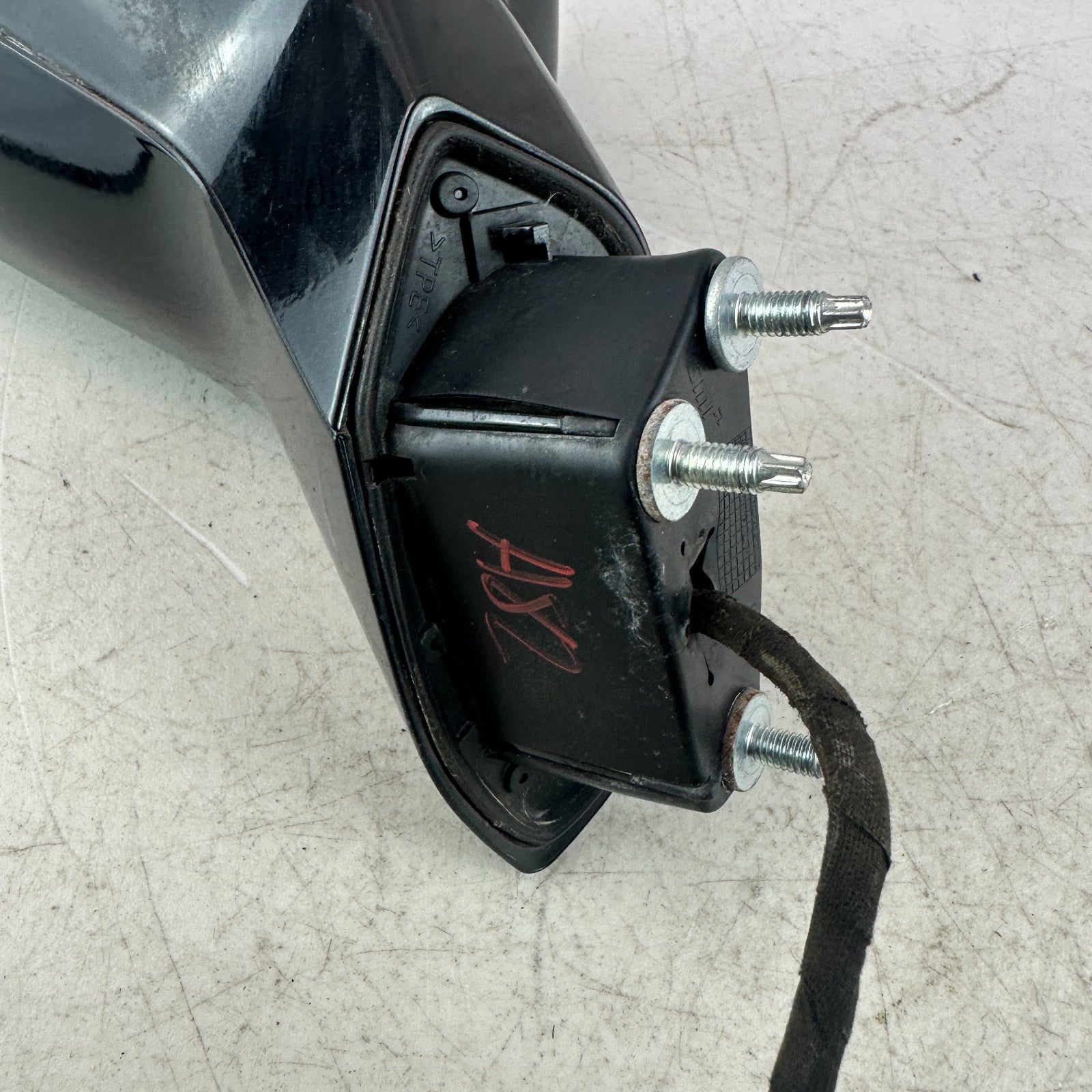 2016-2018 CHEVROLET CAMARO FRONT LEFT DRIVER SIDE VIEW DOOR MIRROR BLACK OEM