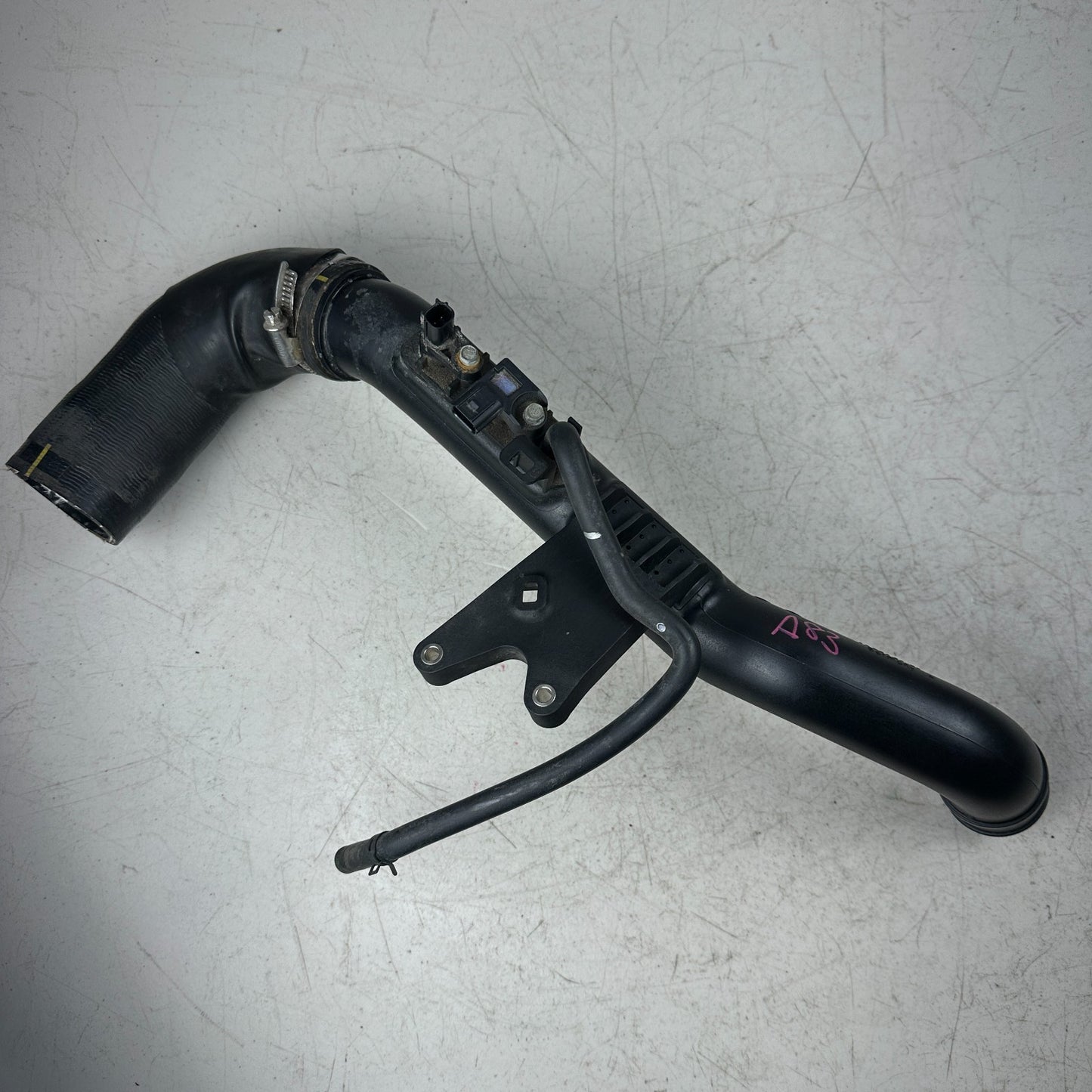 2017 - 2022 HONDA CR-V CRV TURBO INTERCOOLER OUTLET AIR HOSE PIPE TUBE OEM