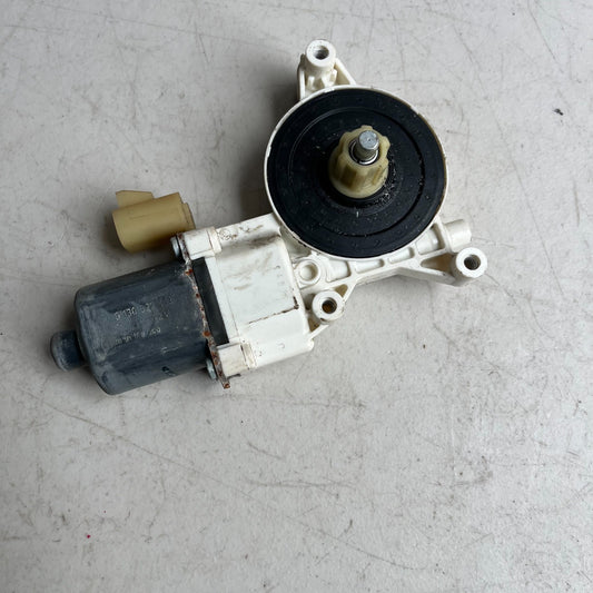 2008-2015 CADILLAC CTS-V FRONT RIGHT SIDE POWER WINDOW MOTOR 0130822483 OEM