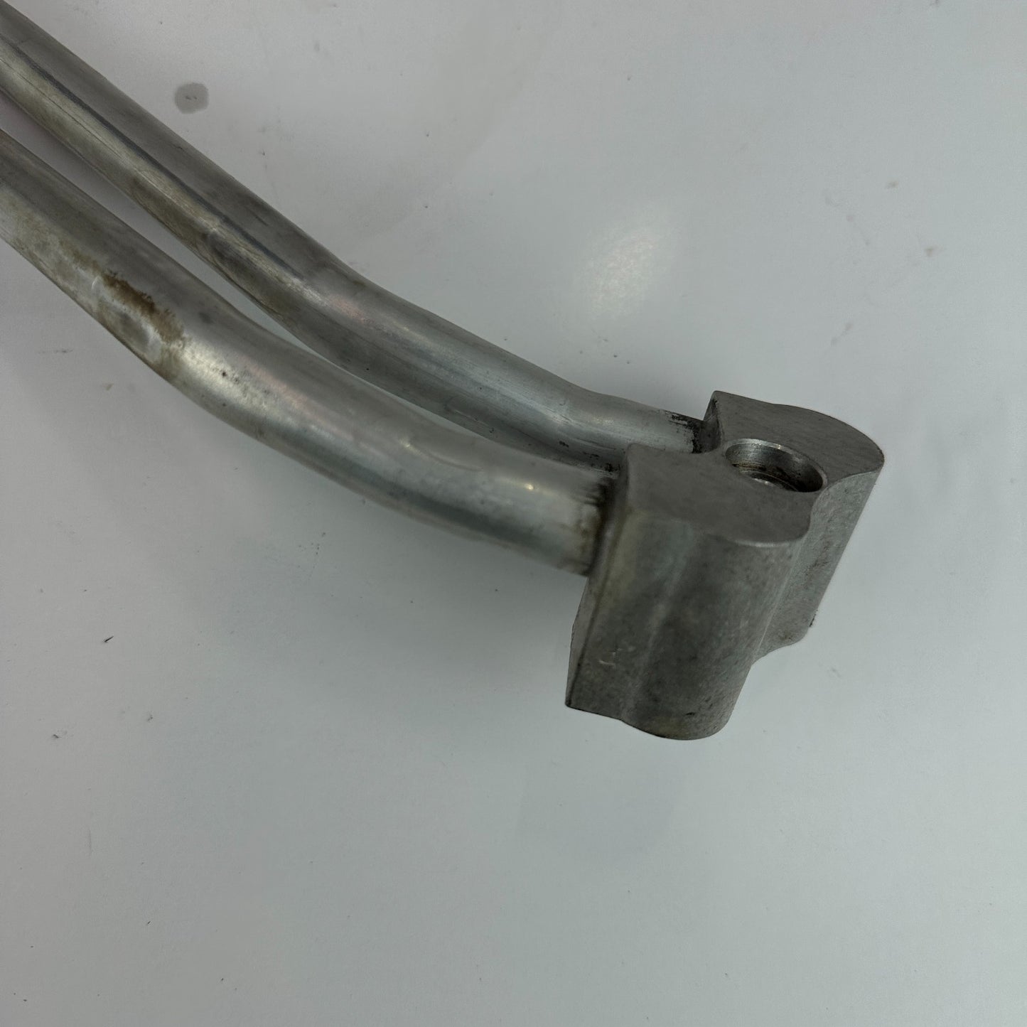2014-2019 CHEVROLET CORVETTE C7 AC HEATER COOLANT HOSE TUBE PIPE OEM 23177282