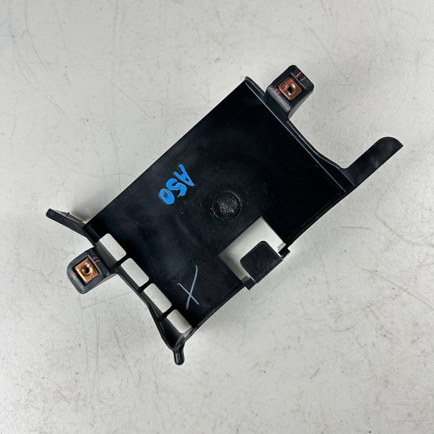 2005-2013 CHEVROLET CORVETTE FRONT DASH KEYLESS CONTROL MODULE BRACKET OEM