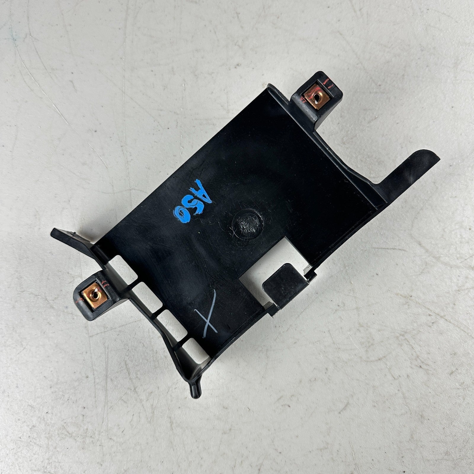 2005-2013 CHEVROLET CORVETTE FRONT DASH KEYLESS CONTROL MODULE BRACKET OEM