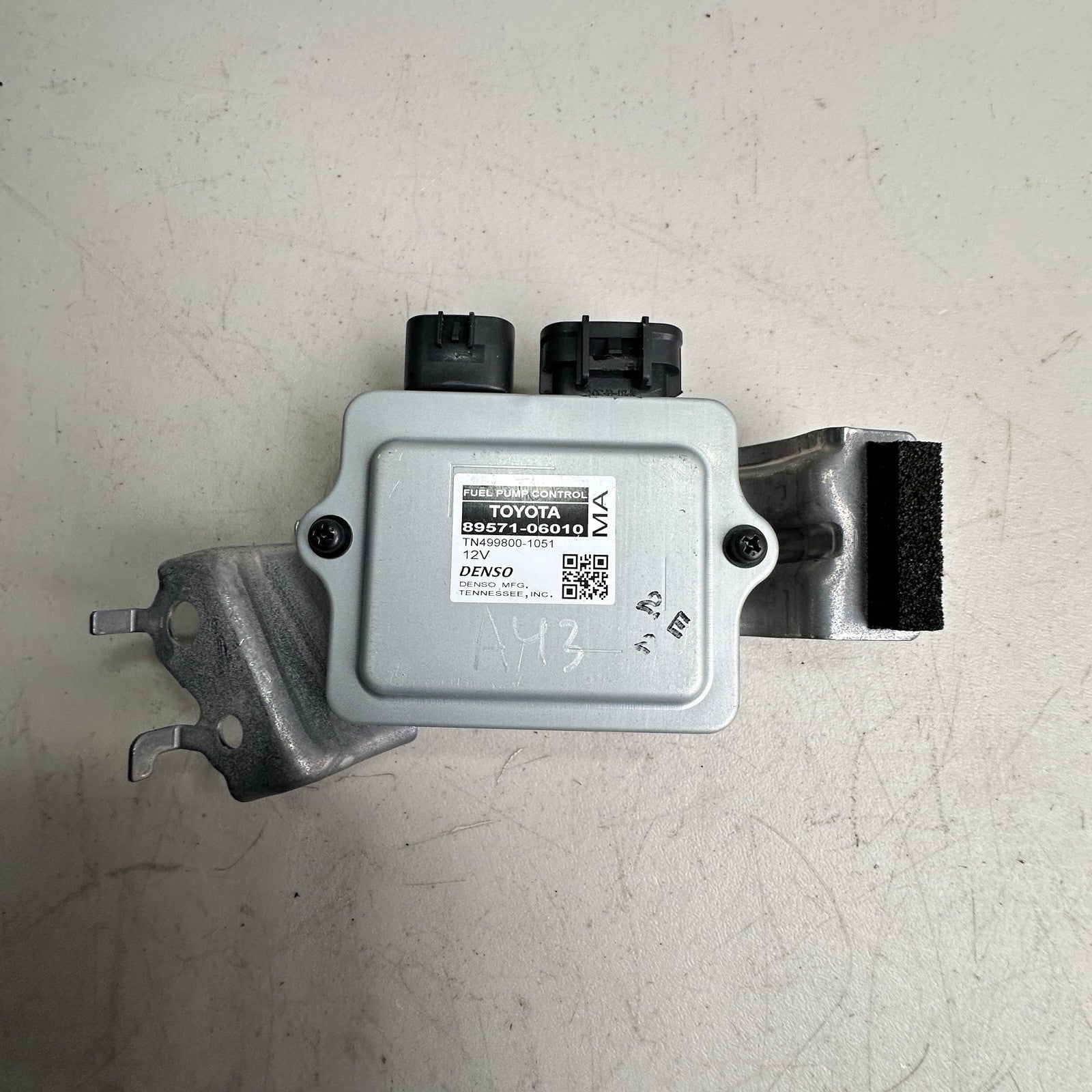 2019-2022 Toyota Corolla Fuel Pump Control Module 89571-06010 *2.0L At Fwd