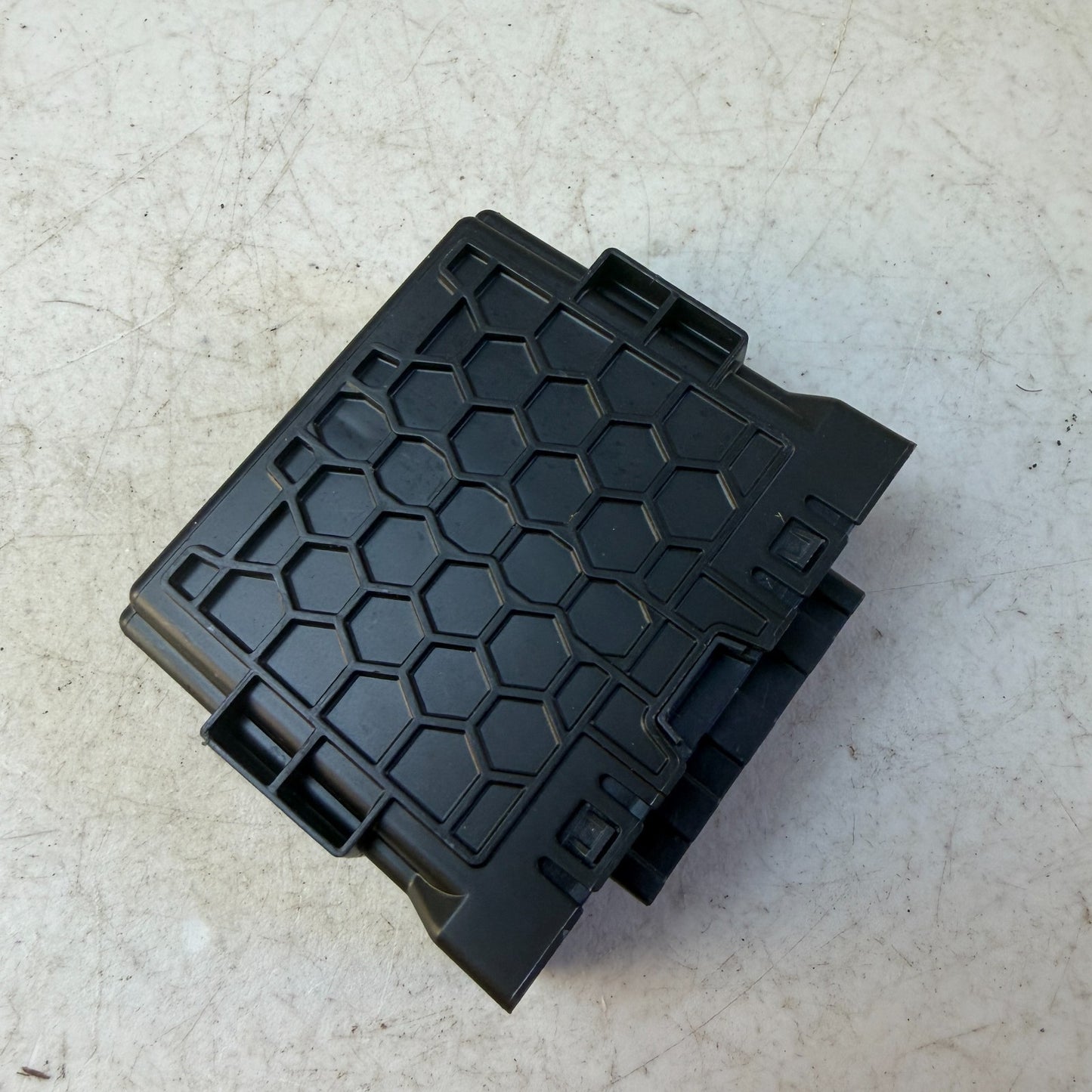 2021-2024 CHEVROLET CAMARO PARKING ASSIST COMPUTER CONTROL MODULE 13531305 OEM