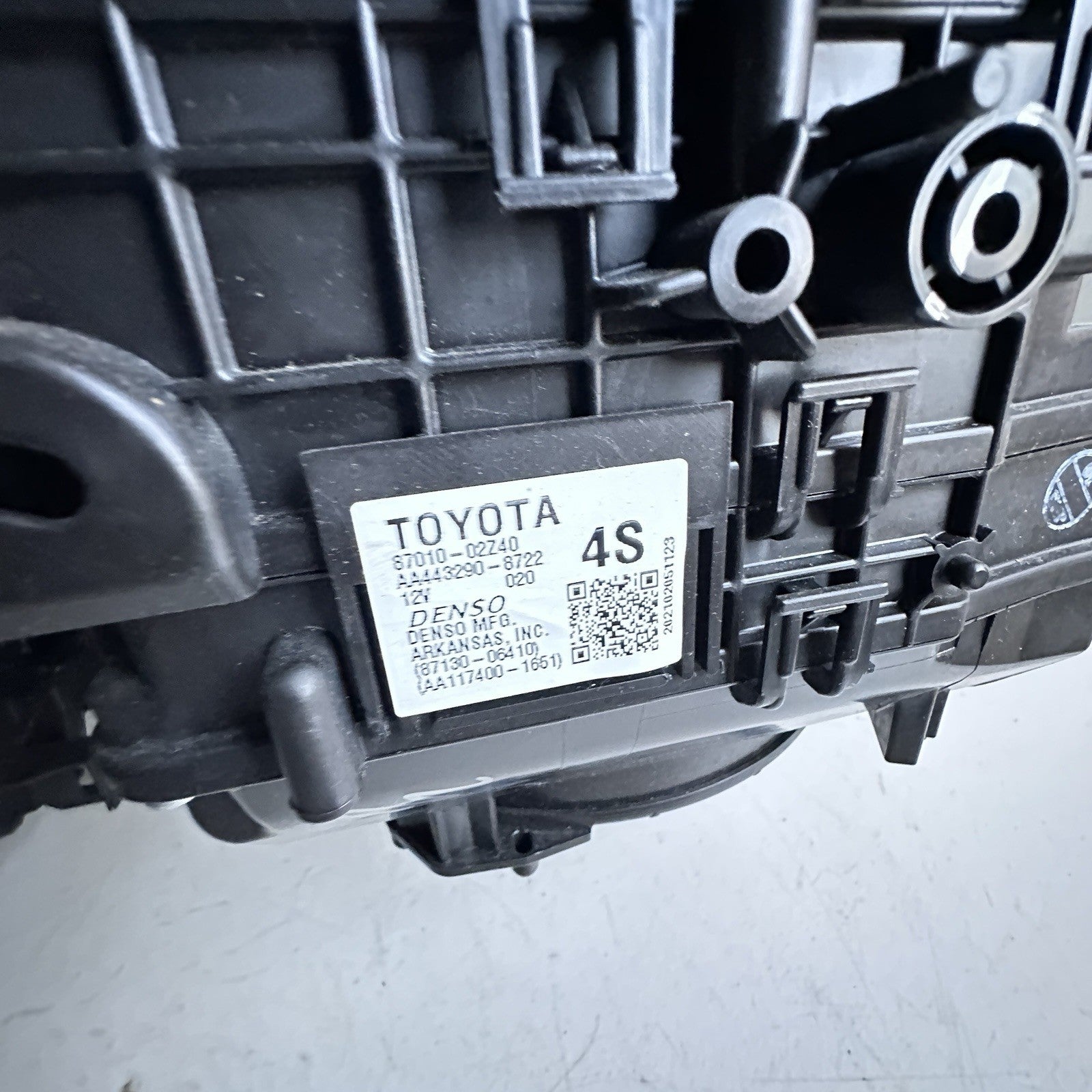 2020 - 2024 TOYOTA COROLLA HVAC AC CLIMATE HEATER BLOWER MOTOR HOUSING BOX OEM