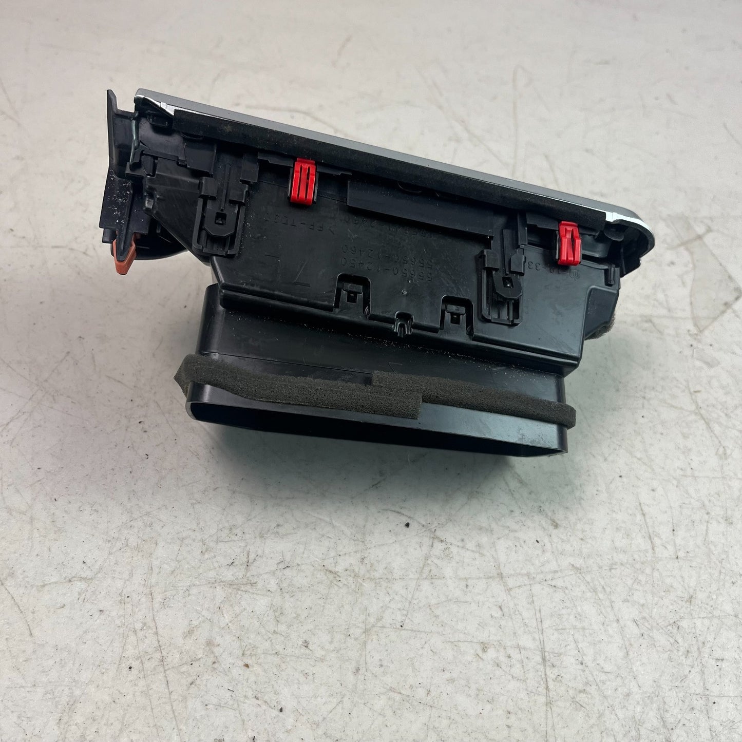 2019-2025 TOYOTA COROLLA DASH LEFT SIDE AC AIR VENT GRILLE W/ BEZEL MOLDING OEM
