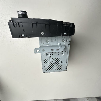 16-18 KIA SORENTO OEM RADIO STEREO RECEIVER 96180-C6000WK
