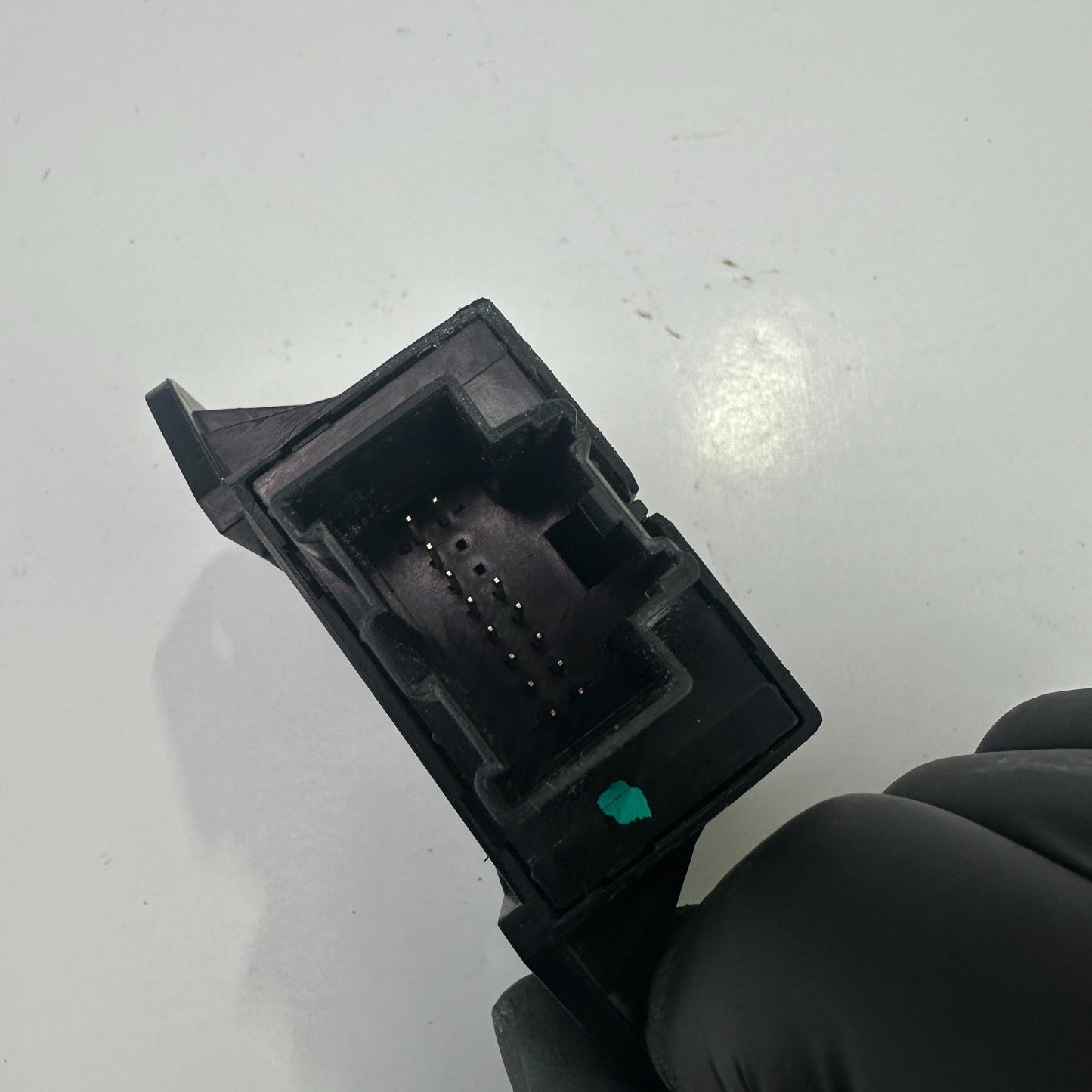 2014-2019 CHEVROLET CORVETTE C7 FRONT LEFT SIDE DOOR MIRROR CONTROL MODULE OEM