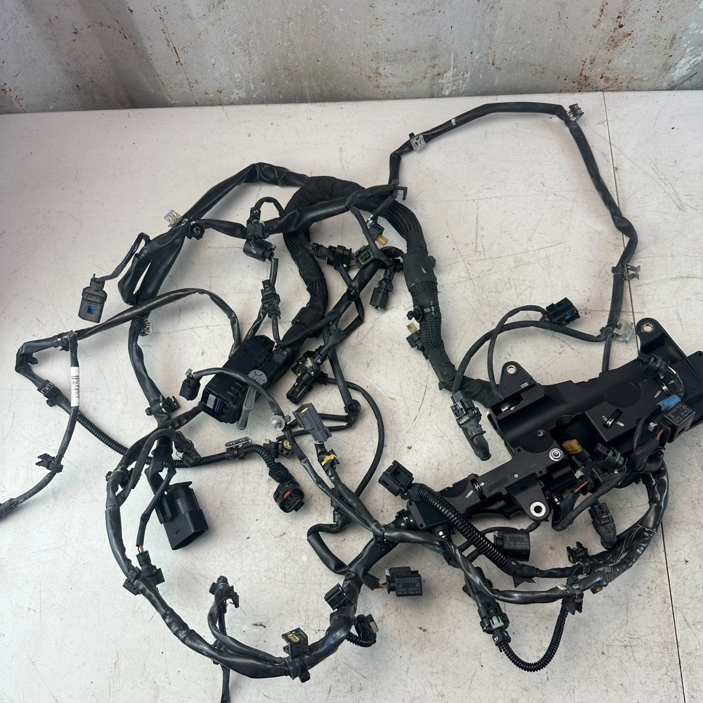 2015-2020 MERCEDES W205 C300 2.0L ENGINE BAY MOTOR WIRE WIRING HARNESS OEM