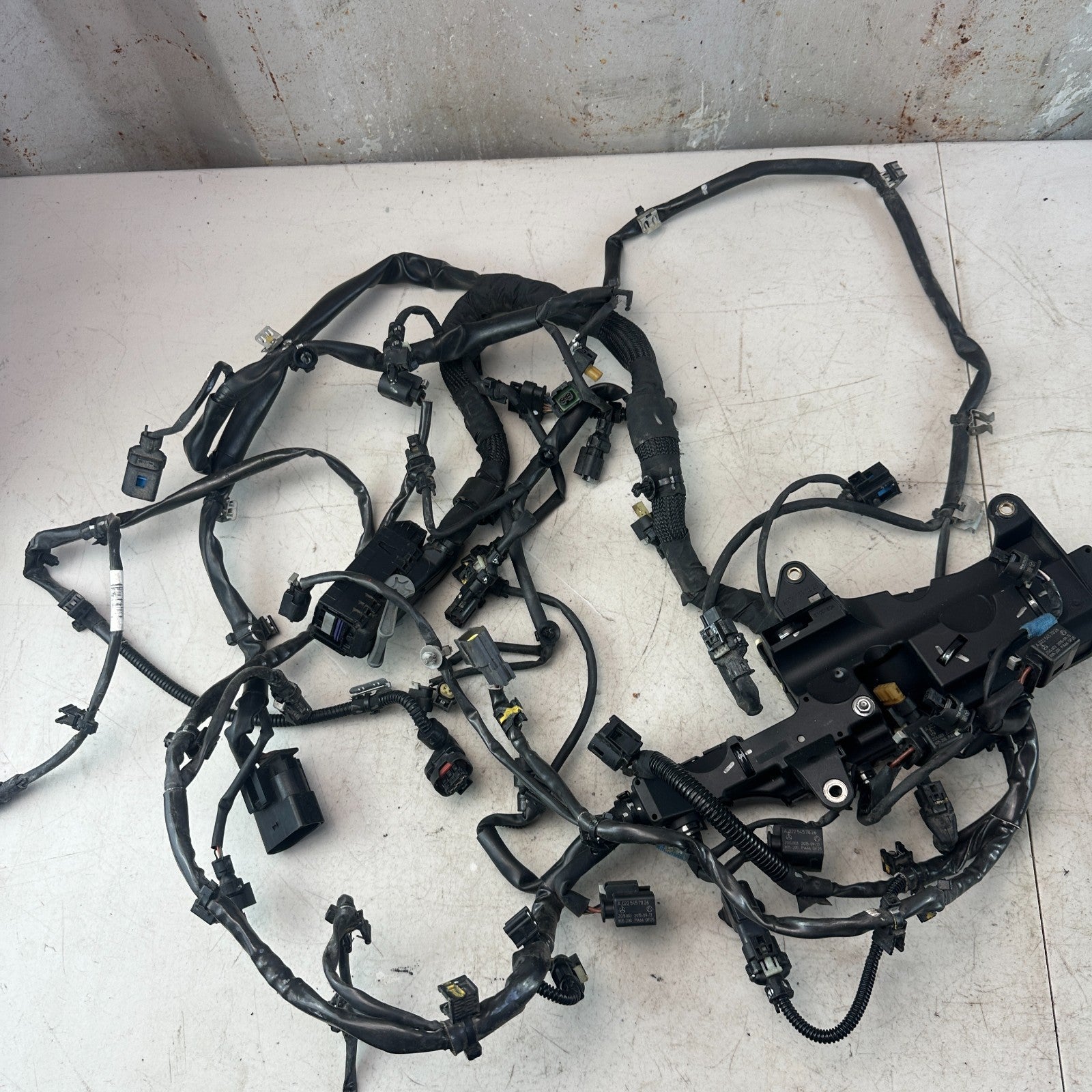 2015-2020 MERCEDES W205 C300 2.0L ENGINE BAY MOTOR WIRE WIRING HARNESS OEM
