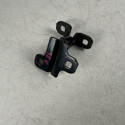 2014-2019 CHEVROLET CORVETTE C7 FRONT LH LEFT SIDE LOWER DOOR HINGE BLACK OEM
