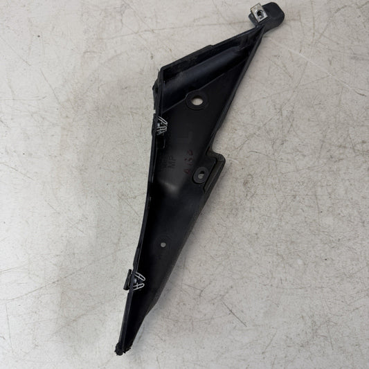 05-13 C6 Corvette Exterior A Pillar Bracket LH Driver 15240517