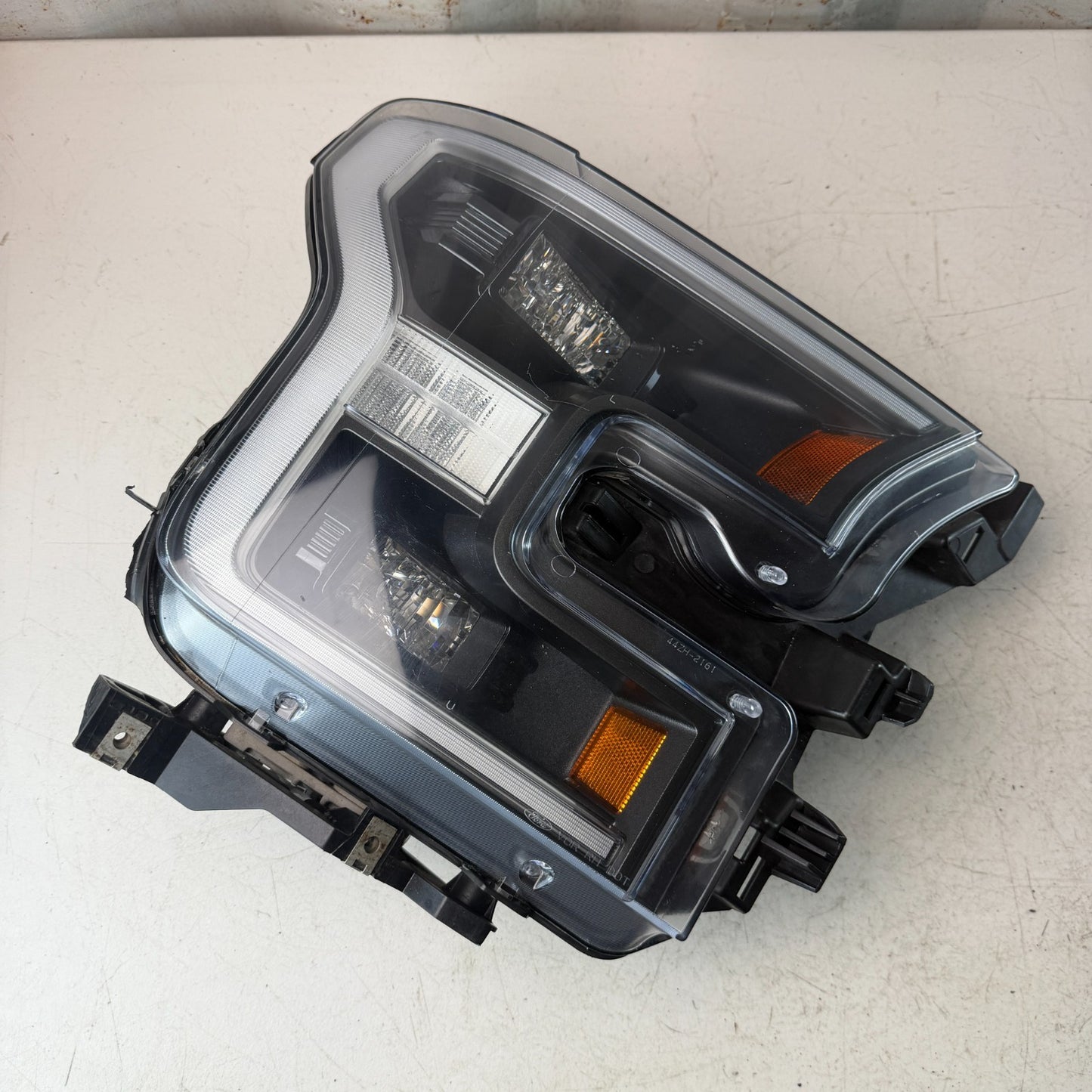 2015-2017 FORD F-150 FRONT RIGHT PASSENGER SIDE HEADLIGHT HEADLAMP ASSEMBLY OEM