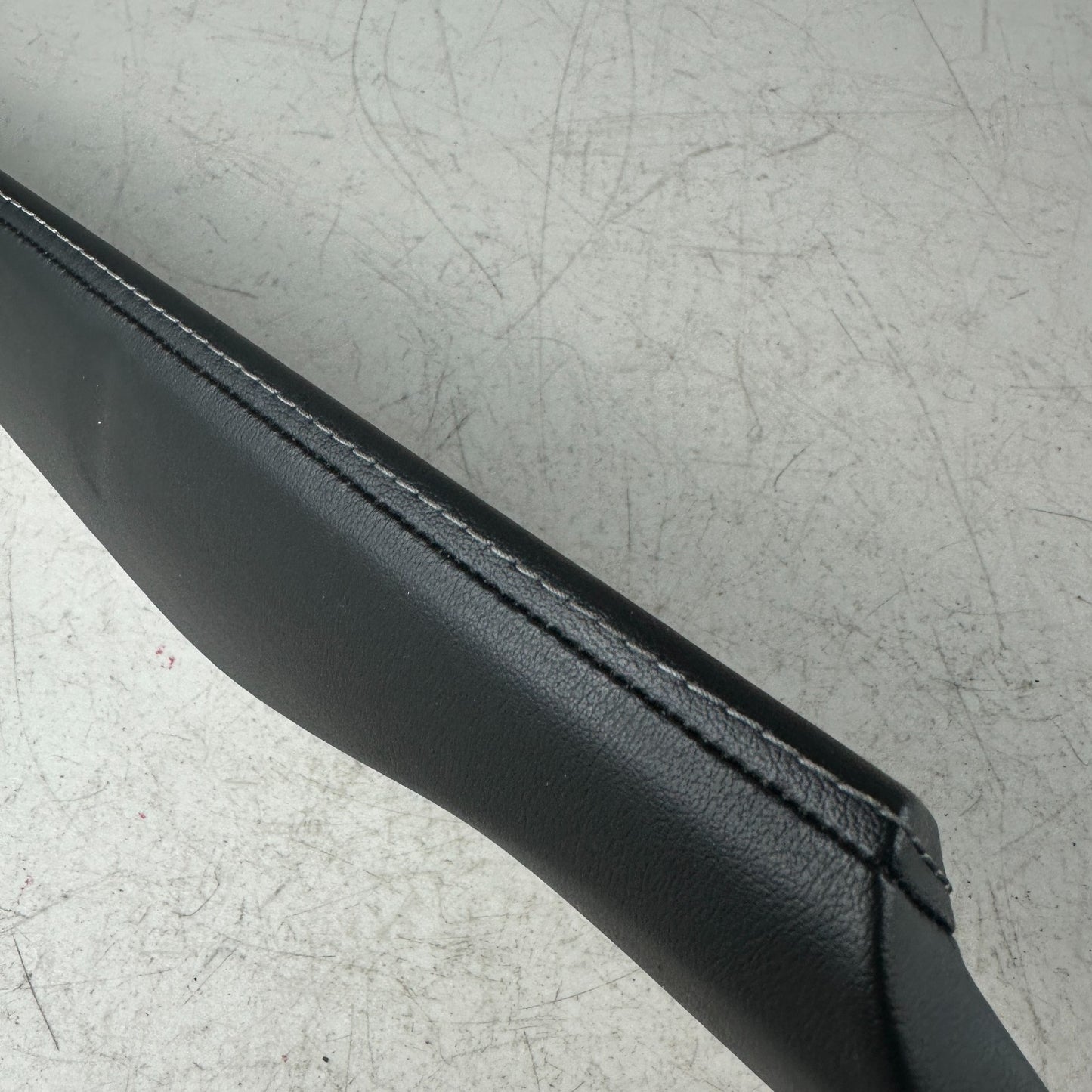 14-19 CHEVROLET CORVETTE LEFT DRIVER CENTER CONSOLE INTERIOR TRIM 151933NAA OEM