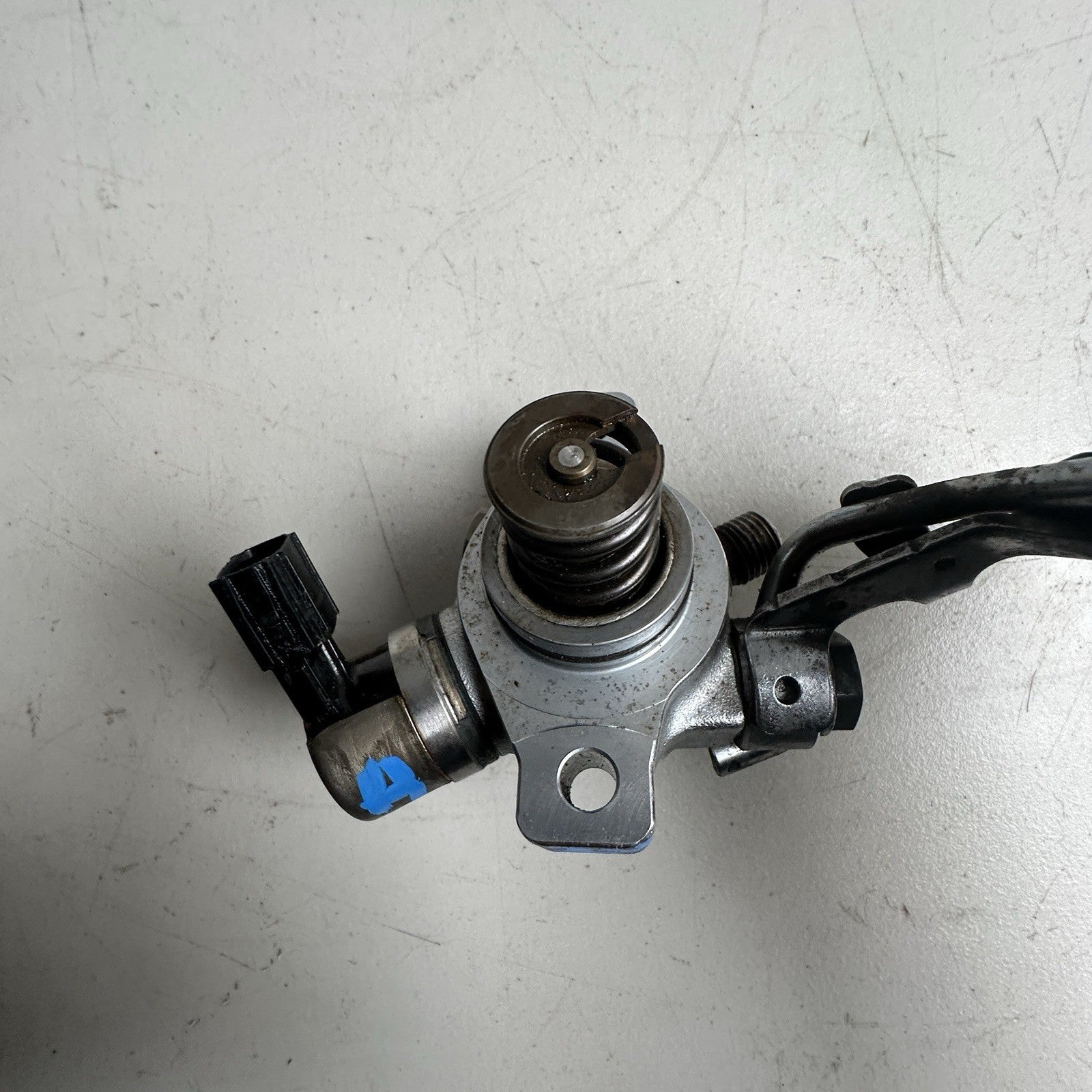 2013-2017 HONDA ACCORD High Pressure Fuel Pump Engine Mounted 2.4L USED OEM HPFP