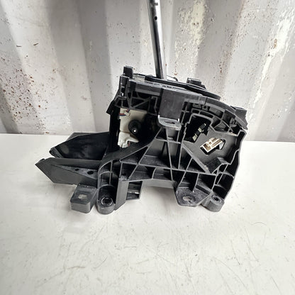 2020-2022 TOYOTA COROLLA FLOOR GEAR SHIFTER BLACK 2.0L AT FWD