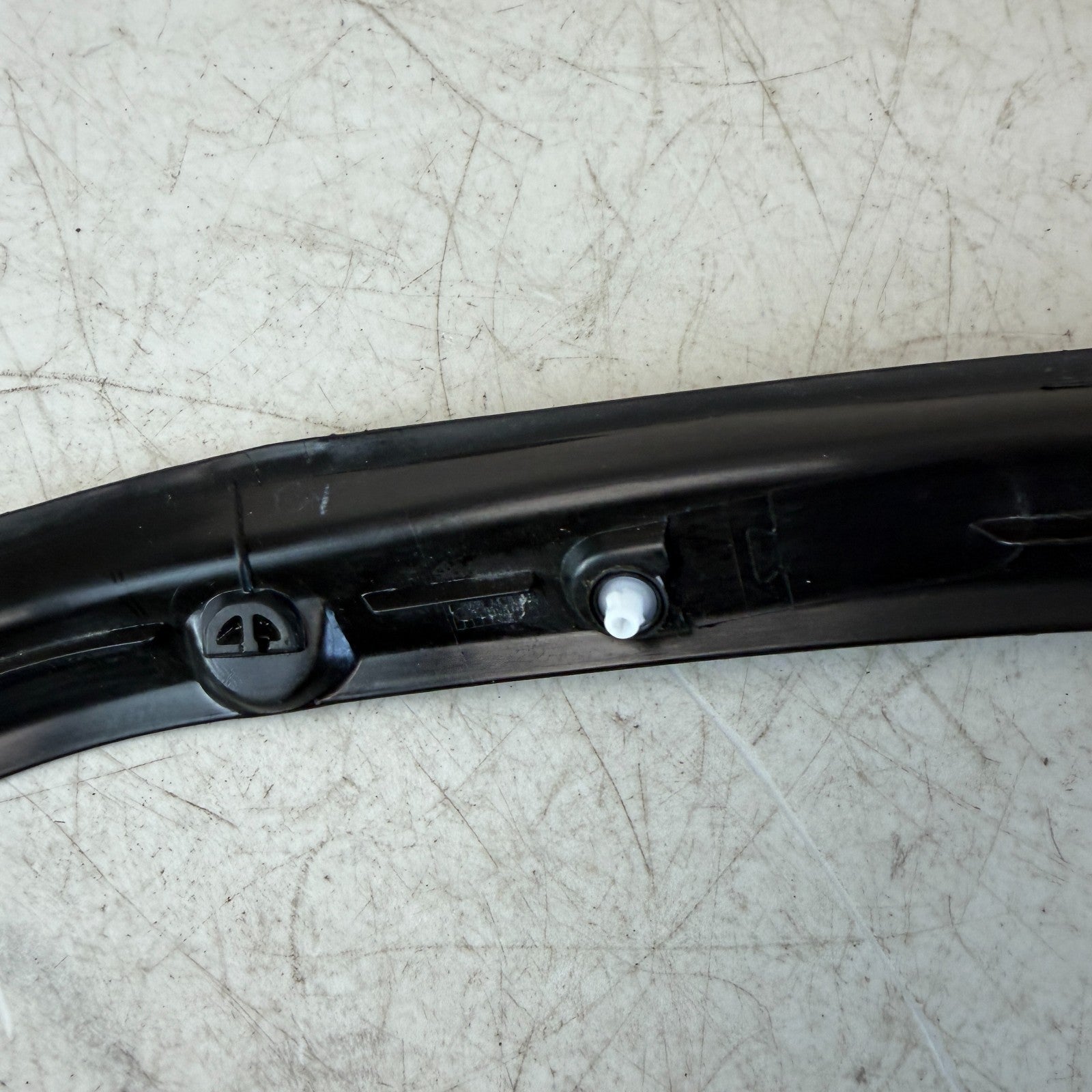 2015-2021 MERCEDES W205 C300 REAR RIGHT UPPER WATER DRIP RAIL A2056901041 OEM