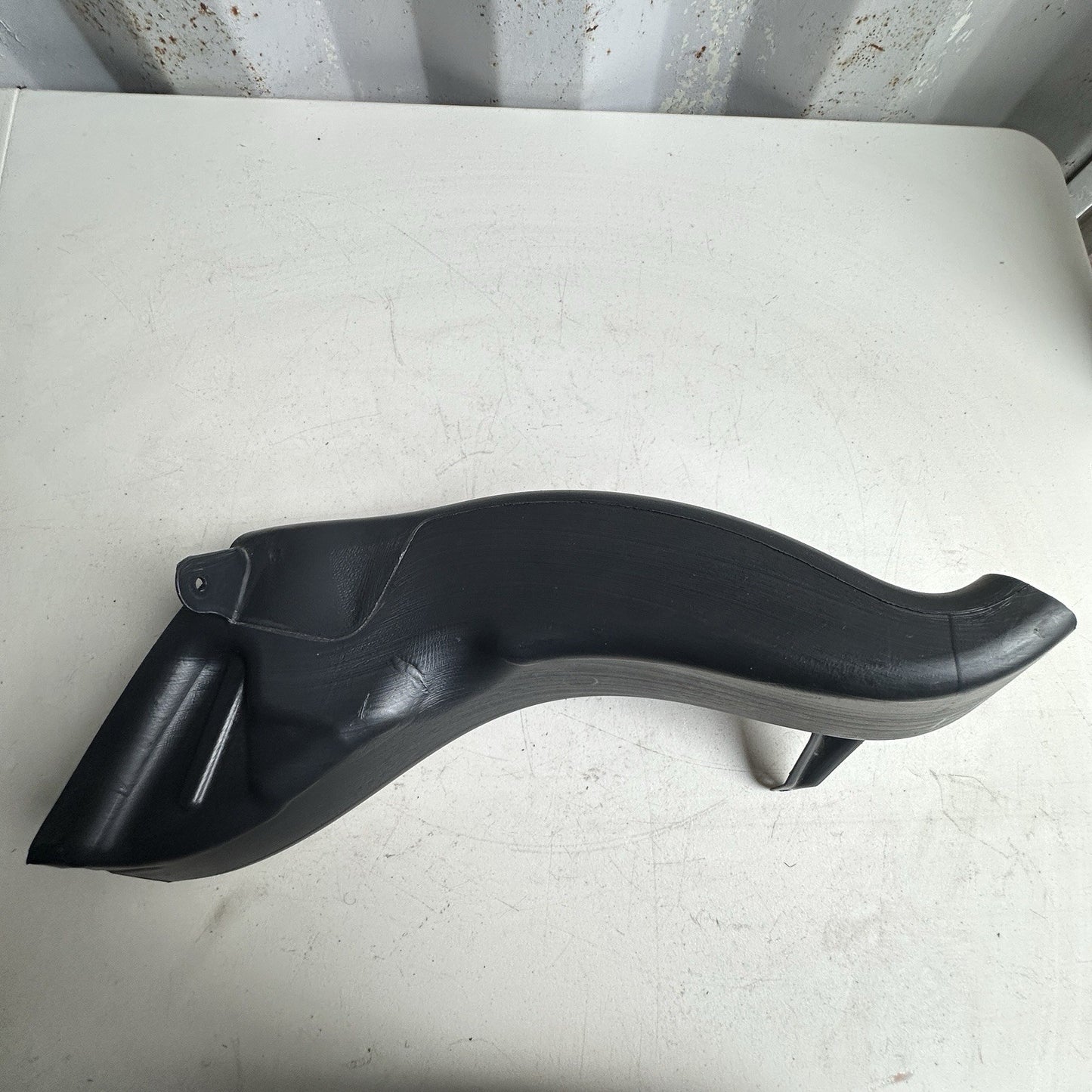 15-19 CHEVROLET CORVETTE Z06 6.2L OEM RH PASSENGER FRONT BRAKE DUCT 23224729