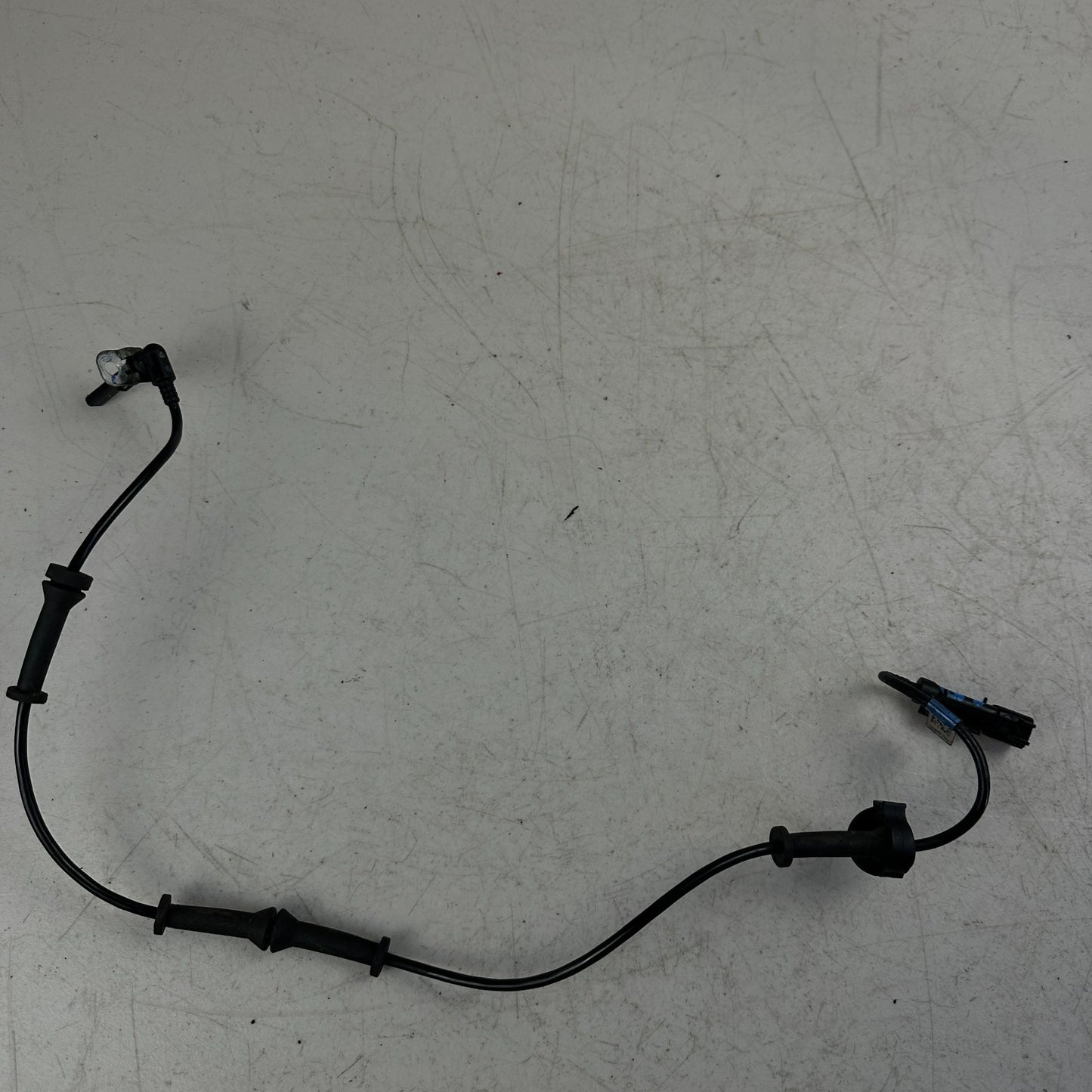 2014-2019 CHEVROLET CORVETTE C7 FRONT RIGHT SIDE ABS WHEEL SPEED SENSOR OEM