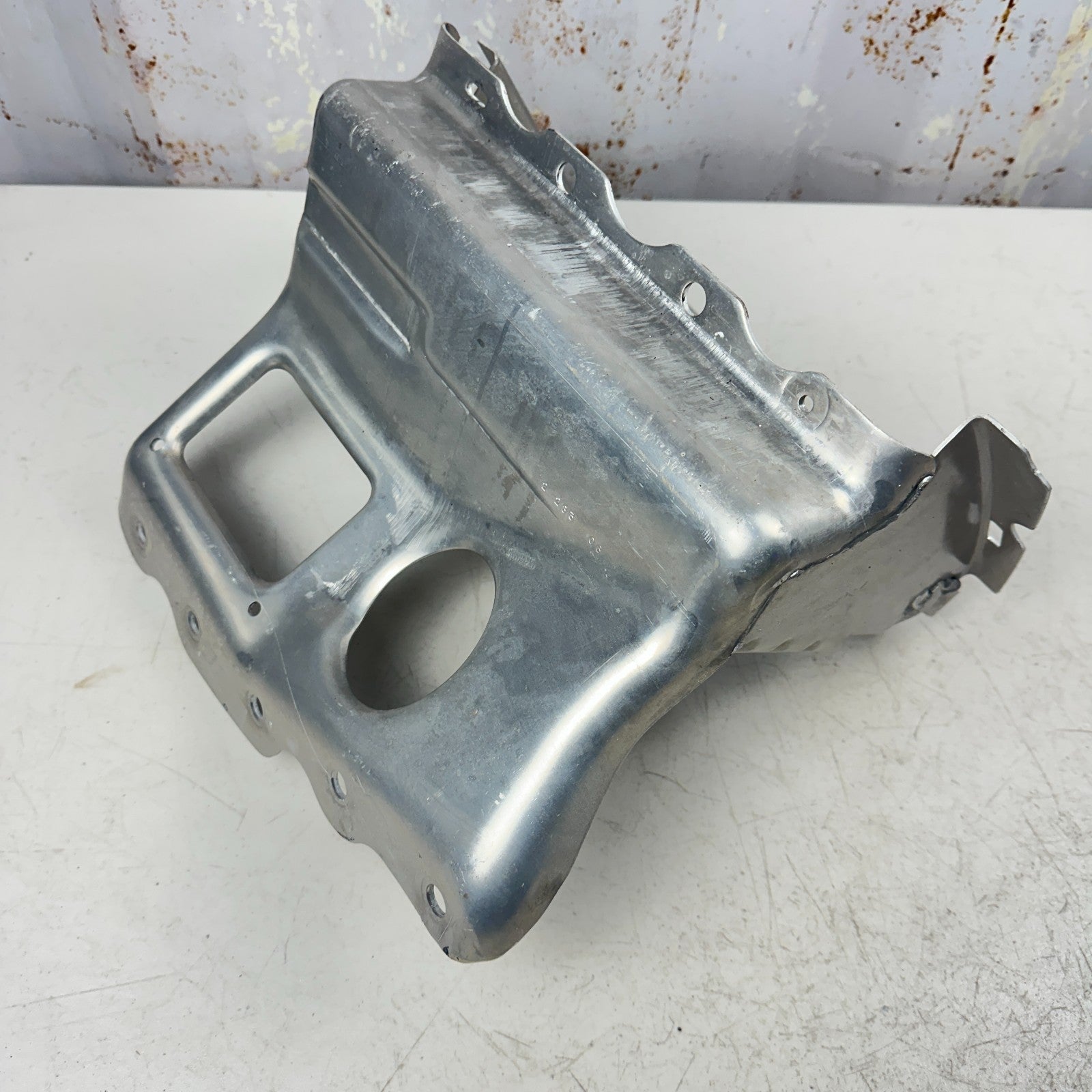 2005-2013 CHEVROLET CORVETTE C6 RIGHT SIDE DASHBOARD BAG MOUNT BRACKET OEM
