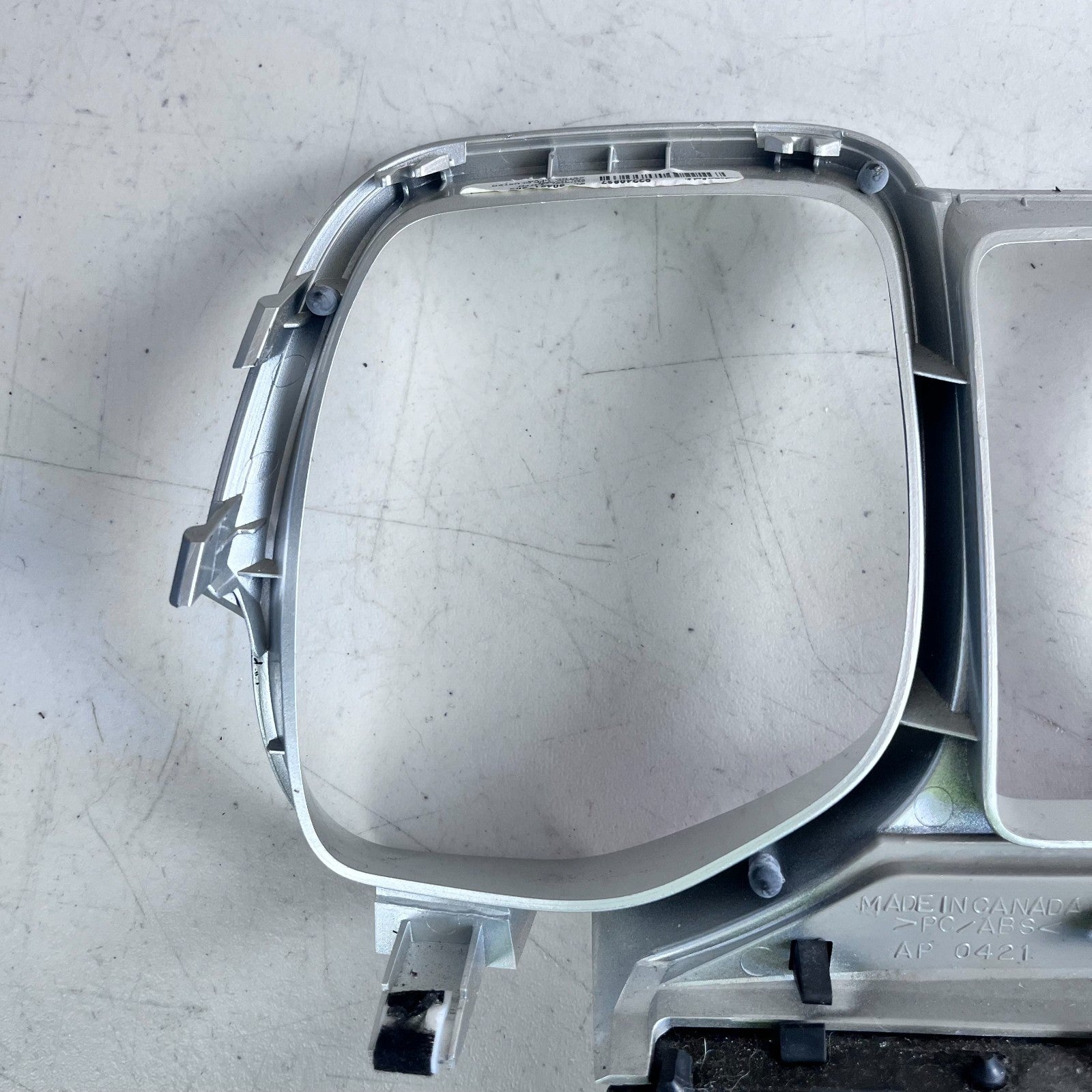2010-2015 CHEVROLET CAMARO SPEEDOMETER INSTRUMENT CLUSTER BEZEL WITH SHROUD OEM