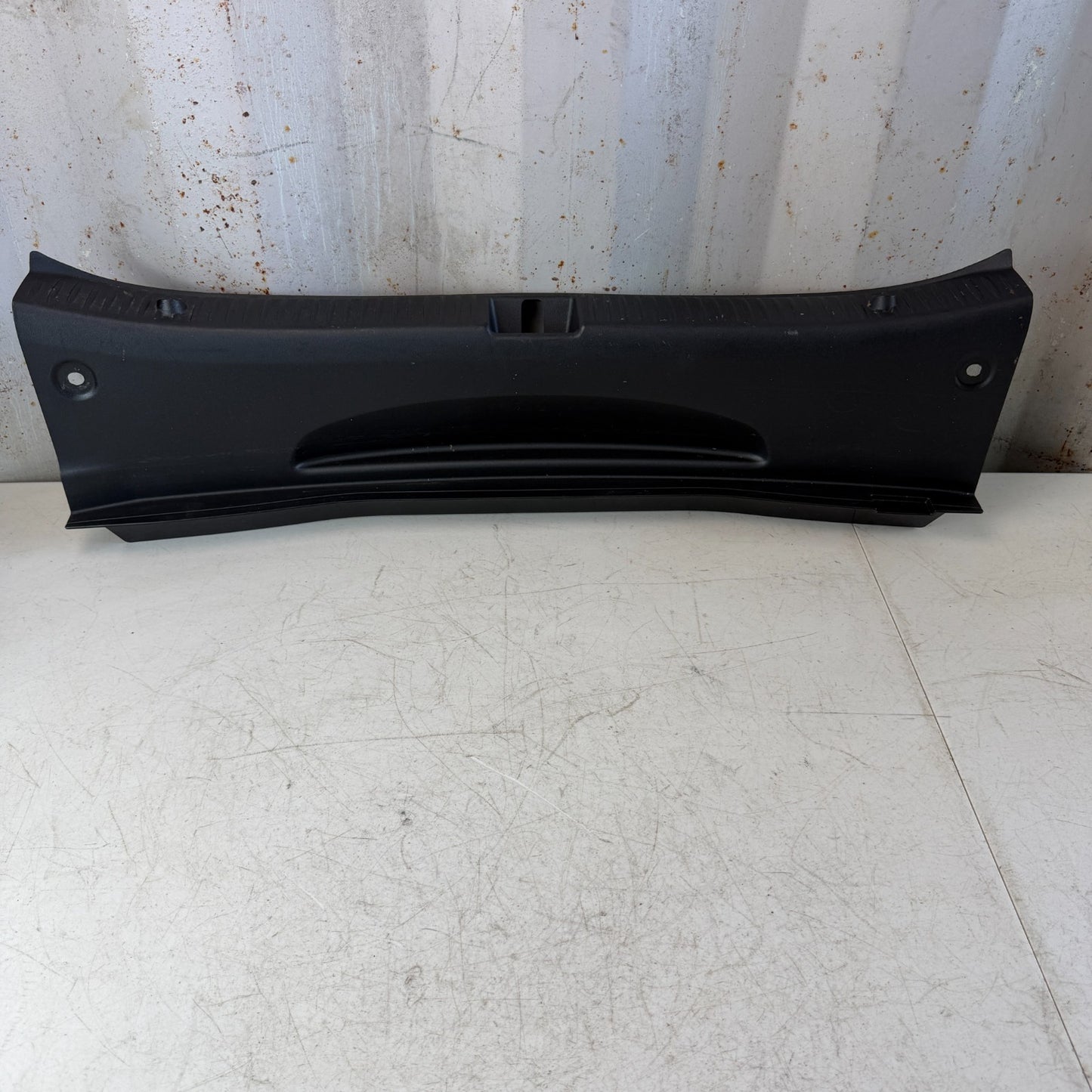 2015-2021 MERCEDES-BENZ W205 C300 REAR TRUNK LID SILL SCUFF PLATE TRIM COVER OEM
