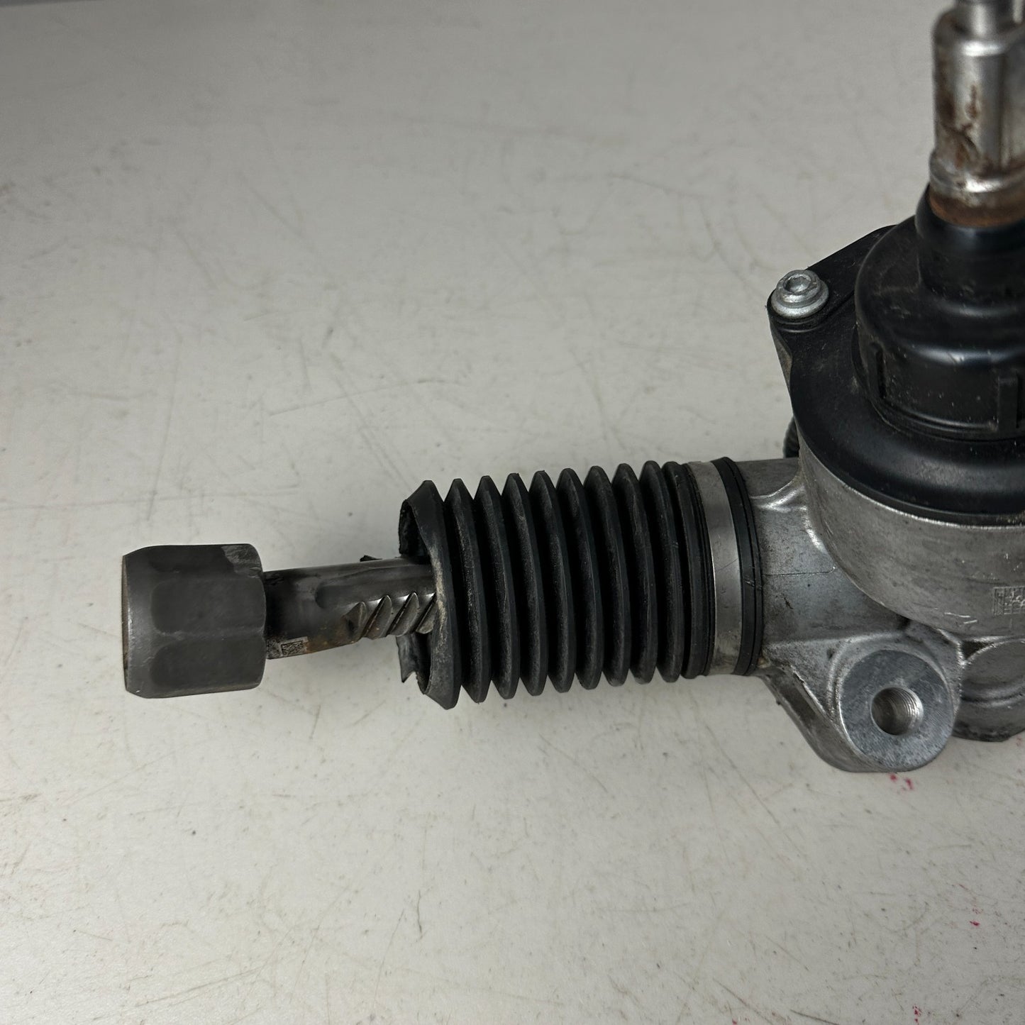 2014-2016 CHEVROLET CORVETTE C7 FRONT STEERING GEAR RACK & PINION ASSEMBLY OEM