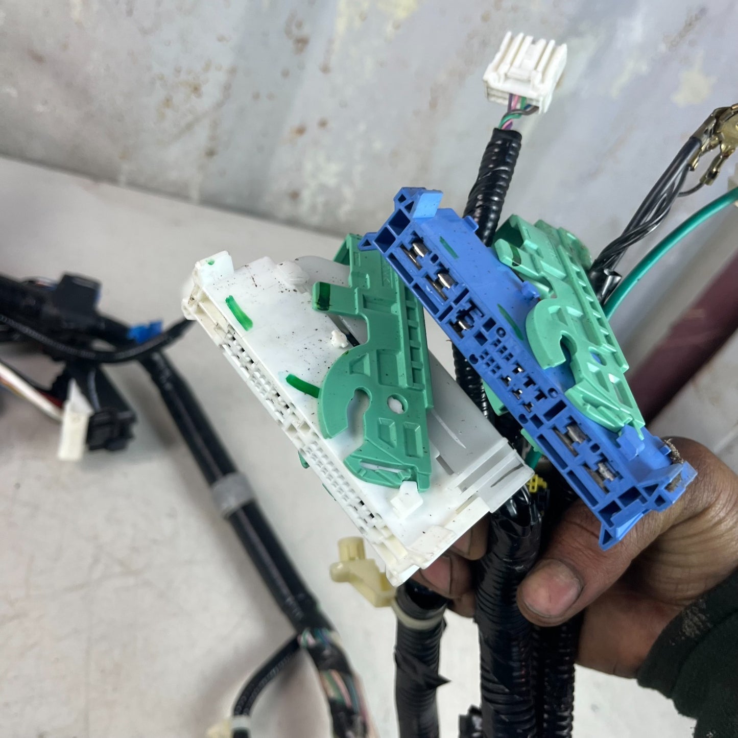 2016 HONDA ACCORD ENGINE ROOM FUSE BOX WIRE WIRING HARNESS 3220A-T2F-A441 OEM