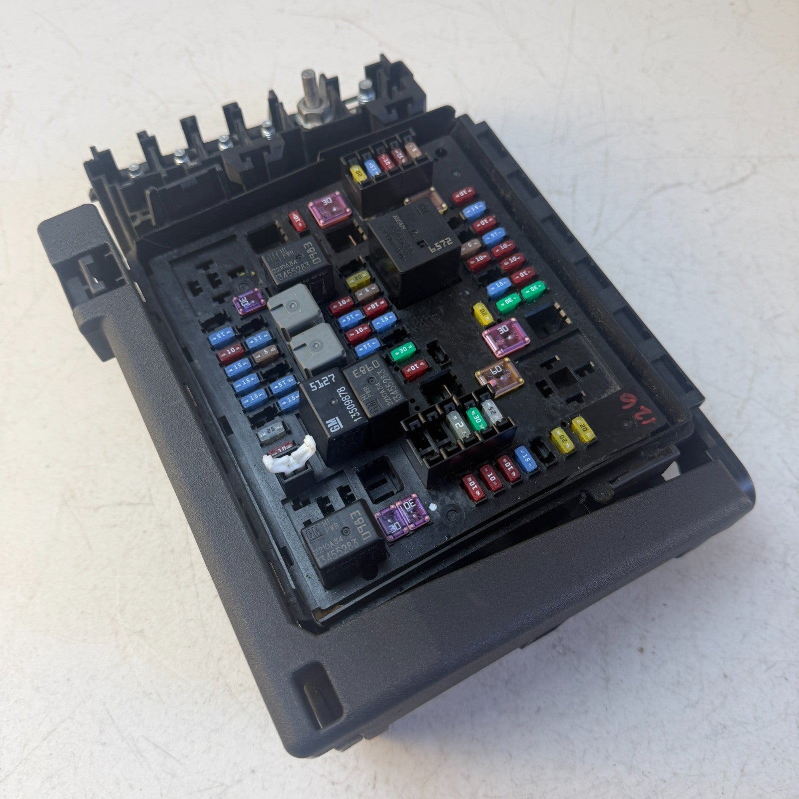 2023 CHEVROLET CAMARO ZL1 6.2L ENGINE BAY JUNCTION FUSE BOX BLOCK 86806141 OEM