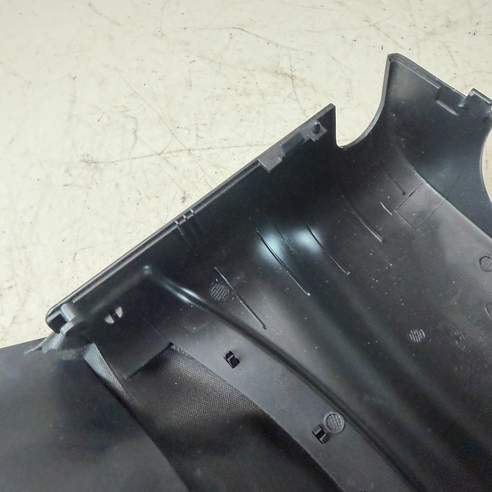 2015-2020 FORD F150 FRONT STEERING COLUMN UPPER SURROUND TRIM COVER FL3B-3530-B