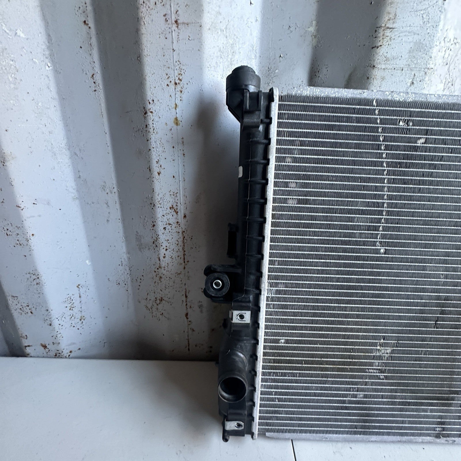 14-19 Chevrolet Corvette C7 Z06 Grand Sport engine Cooling Radiator OEM USED