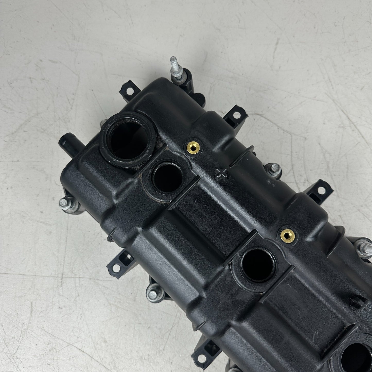 2012-2023 DODGE CHARGER 3.6L V6 LEFT SIDE ENGINE CYLINDER HEAD VALVE COVER OEM