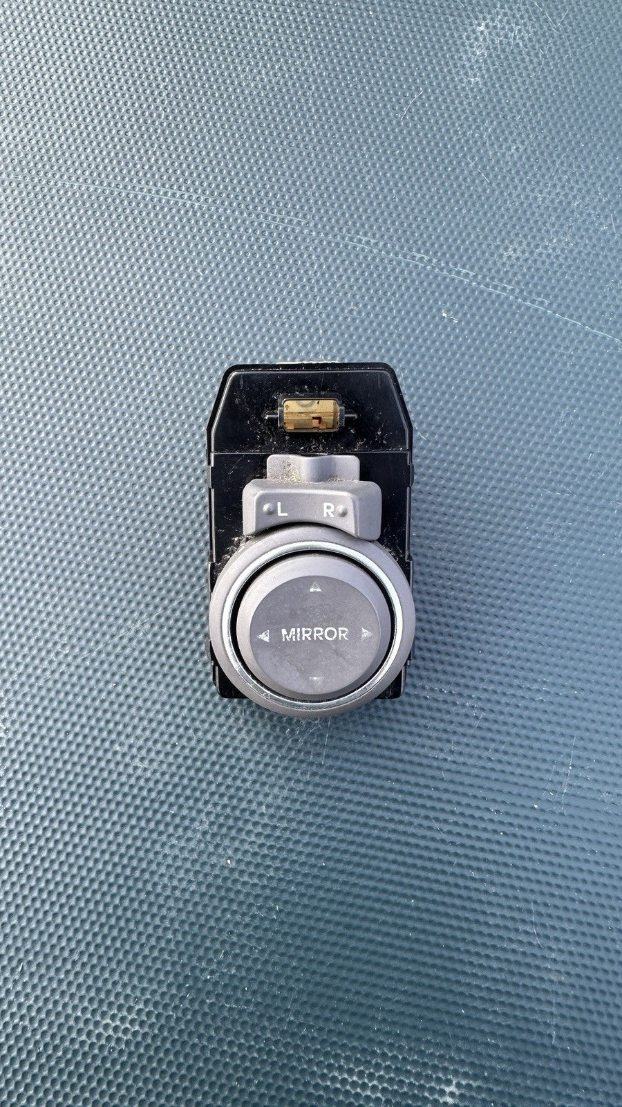 2011-2014 HYUNDAI SONATA POWER DOOR MIRROR CONTROL SWITCH OEM