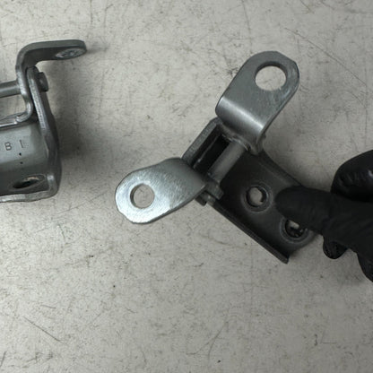 2017-2022 HONDA CR-V CRV FRONT LEFT DRIVER SIDE UPPER LOWER DOOR HINGE PAIR OEM