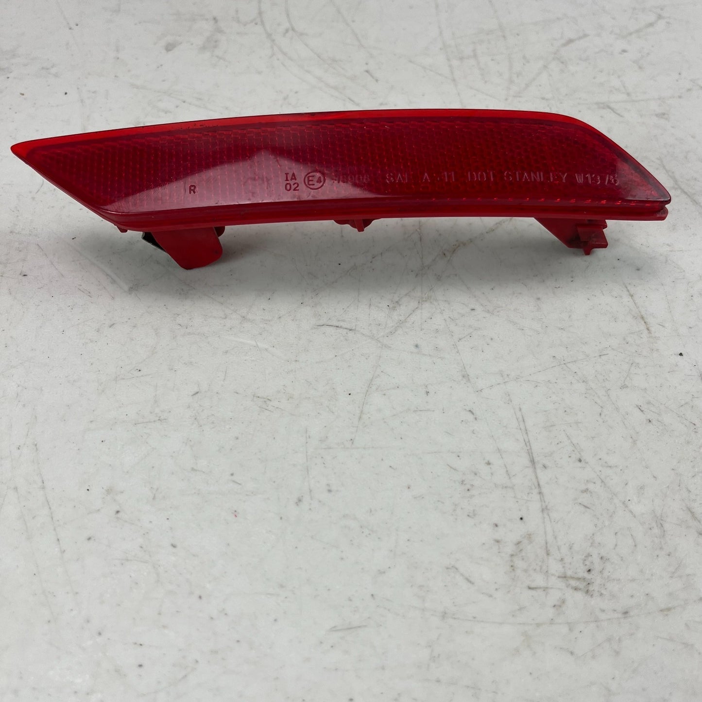 2013-2017 HONDA ACCORD REAR RIGHT SIDE BUMPER REFLECTOR LIGHT 33505-TR0-A51 OEM