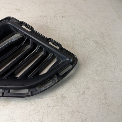 2016-2018 CHEVY CAMARO FRONT LEFT SIDE BUMPER FOG LIGHT BEZEL COVER 23158571 OEM